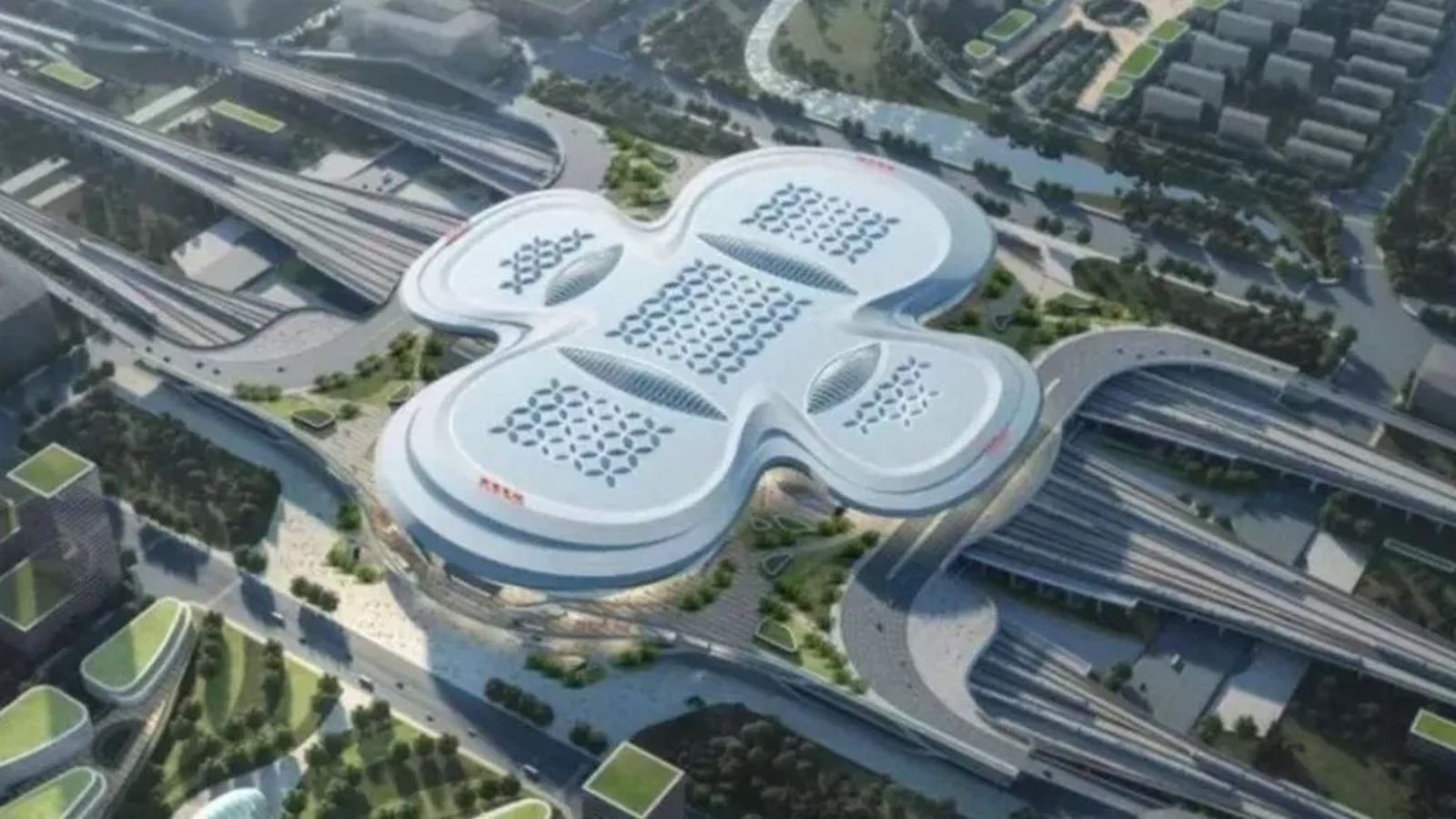 中國建造亞洲第一大車站「南京北站」，外型像極了衛生棉。（圖／翻攝自微博）