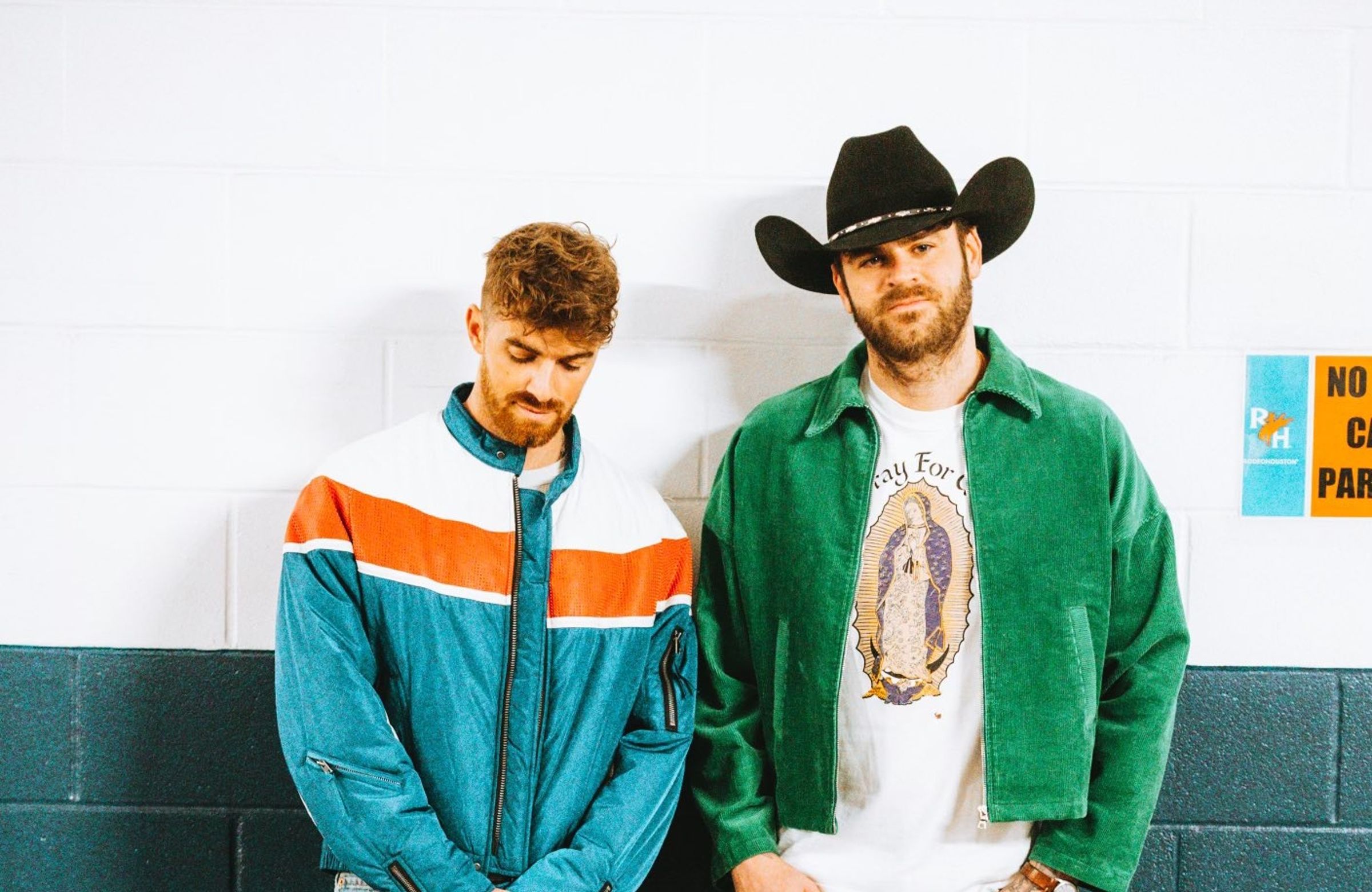 老菸槍雙人組(The Chainsmokers)明年3月22日將在大佳河濱公園開唱啦。(翻攝The Chainsmokers X)