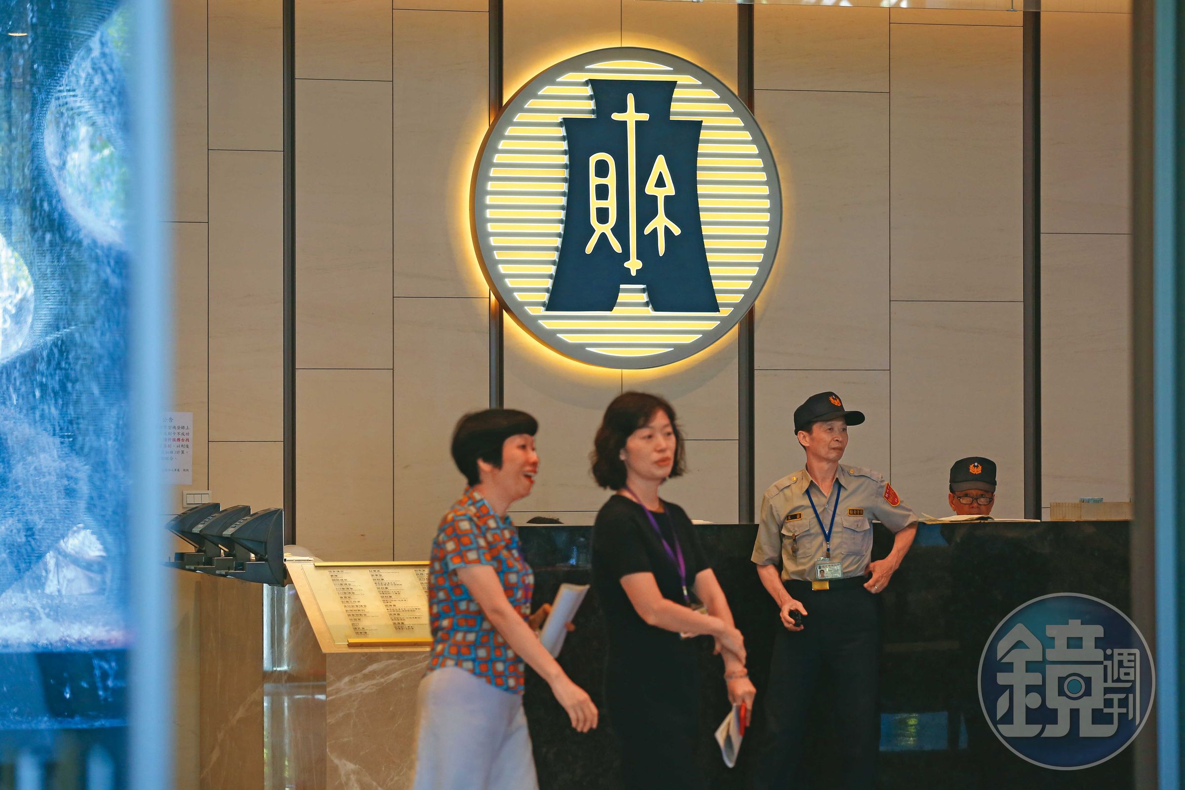 單身無子女且父母已逝者,若生前未預立有效遺囑,遺產依法全數歸屬國庫。