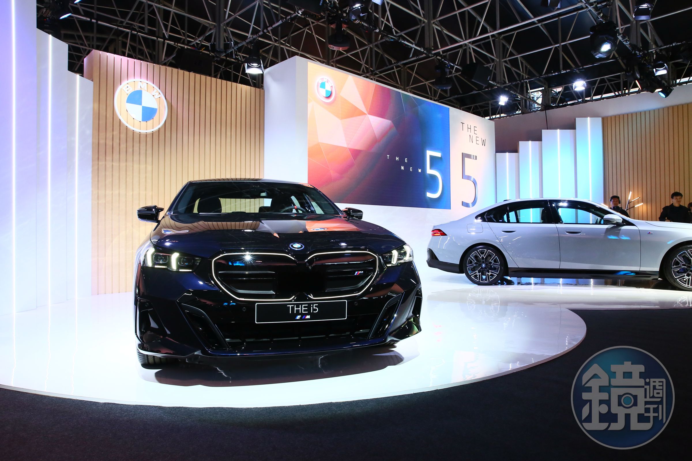 BMW的5系列率先登場，先由純電款的i5打頭陣。