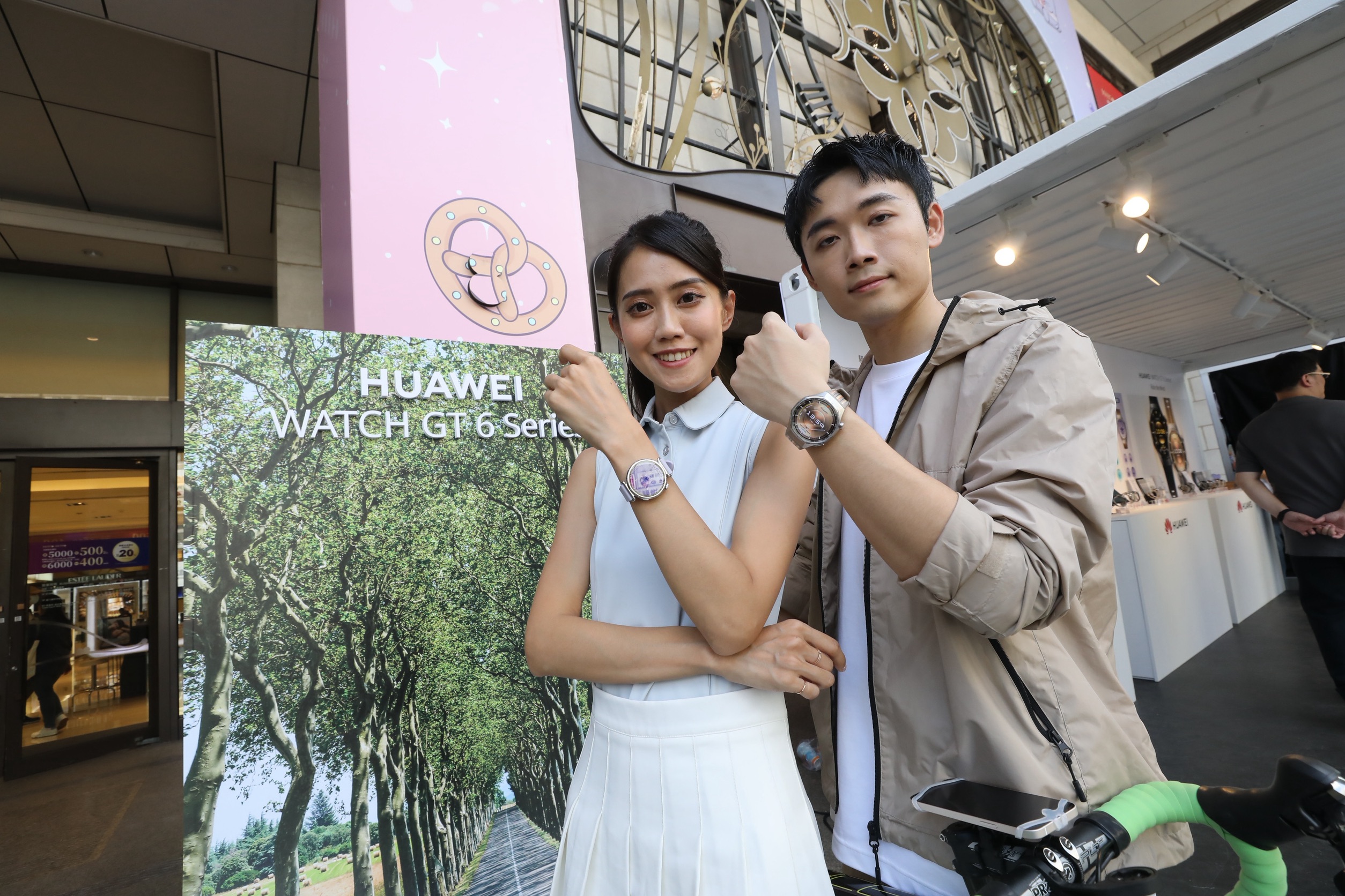 華為無法在台銷售手機，但靠穿戴裝置兼容蘋果iOS與Android 系統，反而收獲iPhone客群。