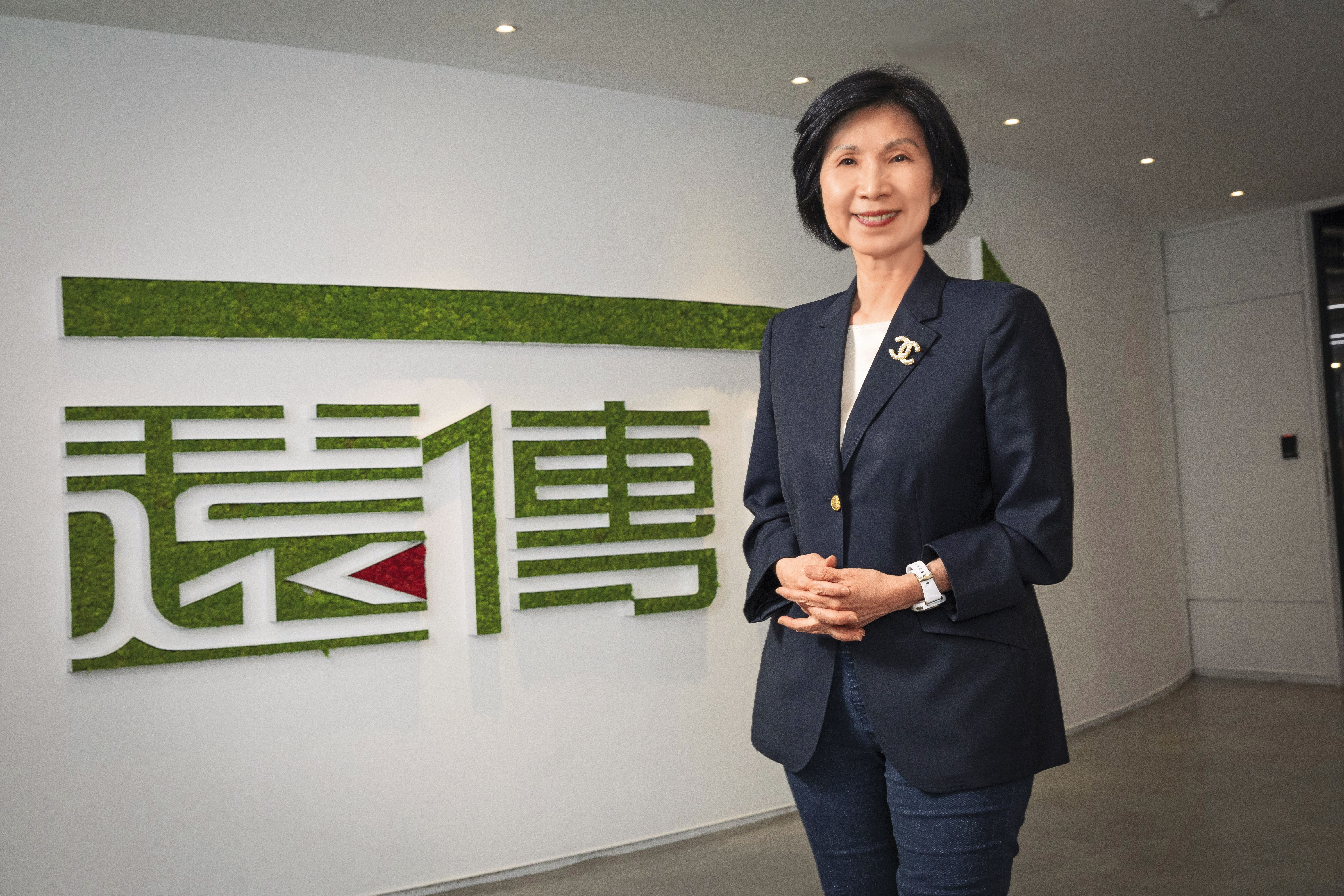 遠傳電信總經理井琪，日前於位在內湖瑞光路的辦公室中接受本刊專訪。