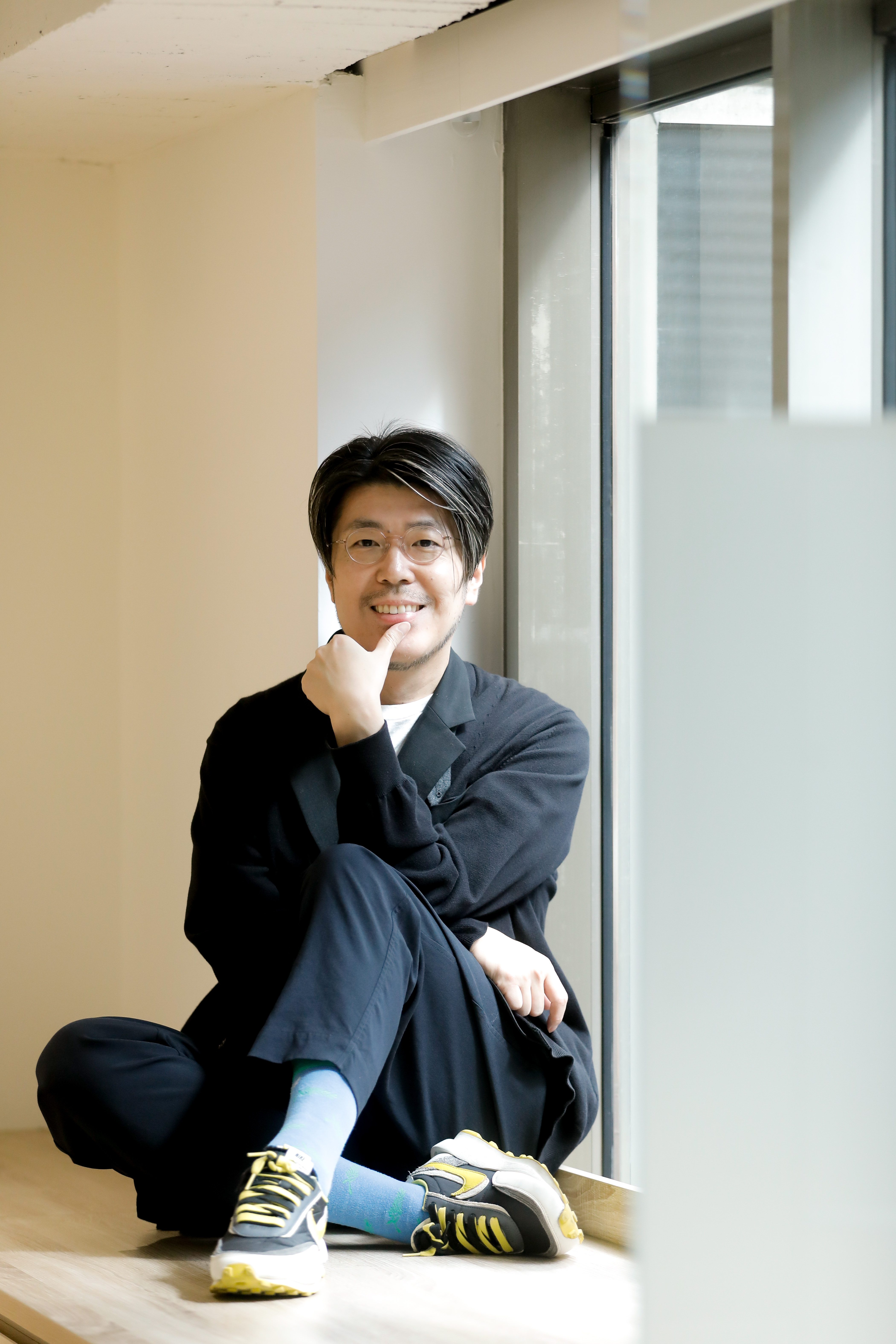 川村元氣喜歡透過創作的過程激發新點子，並從其中尋找各媒材的優劣勢來讓作品更有魅力。