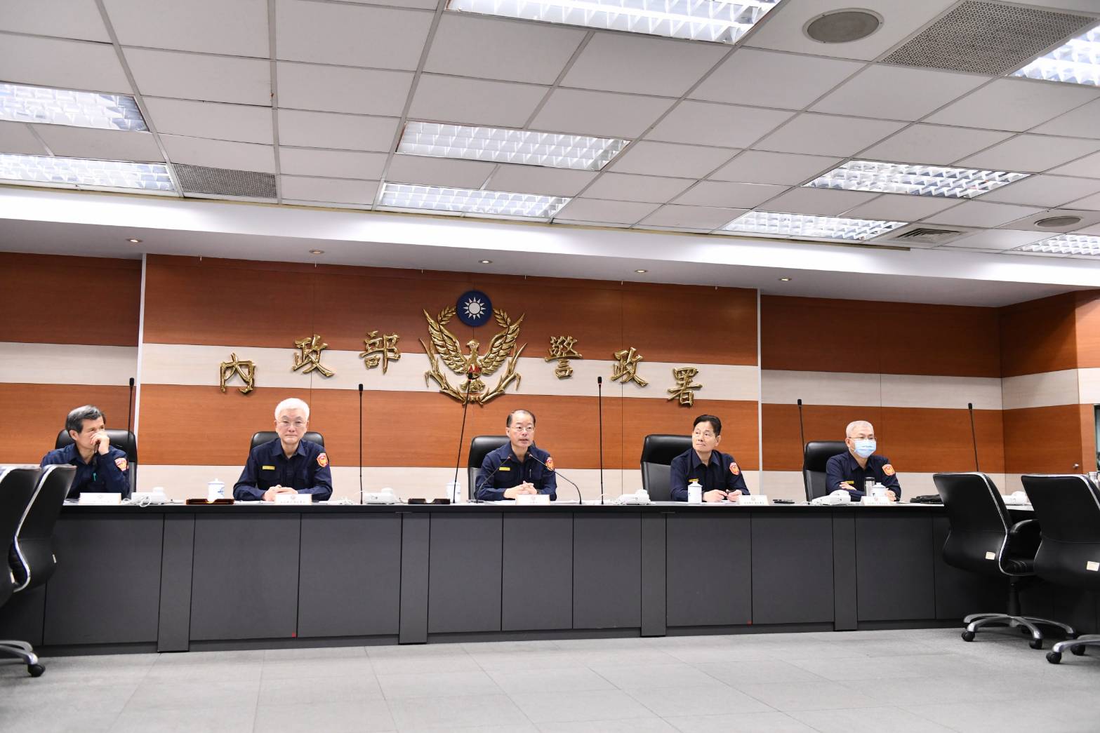 警政署邀集全國各警察機關警察幹部，召開專案視訊會議，宣示維護選舉治安。（警政署提供）
