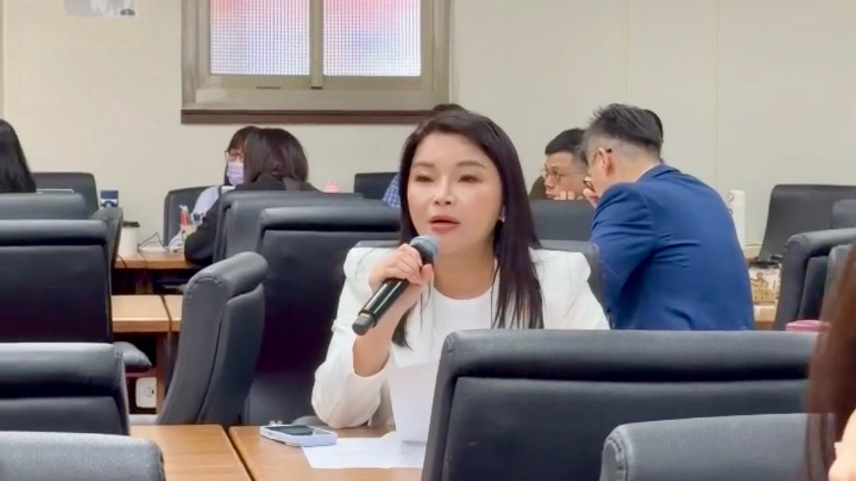 美零關稅花生將進口,張嘉郡籲農業部保障本土農民生計。(立委張嘉郡國會辦公室提供)
