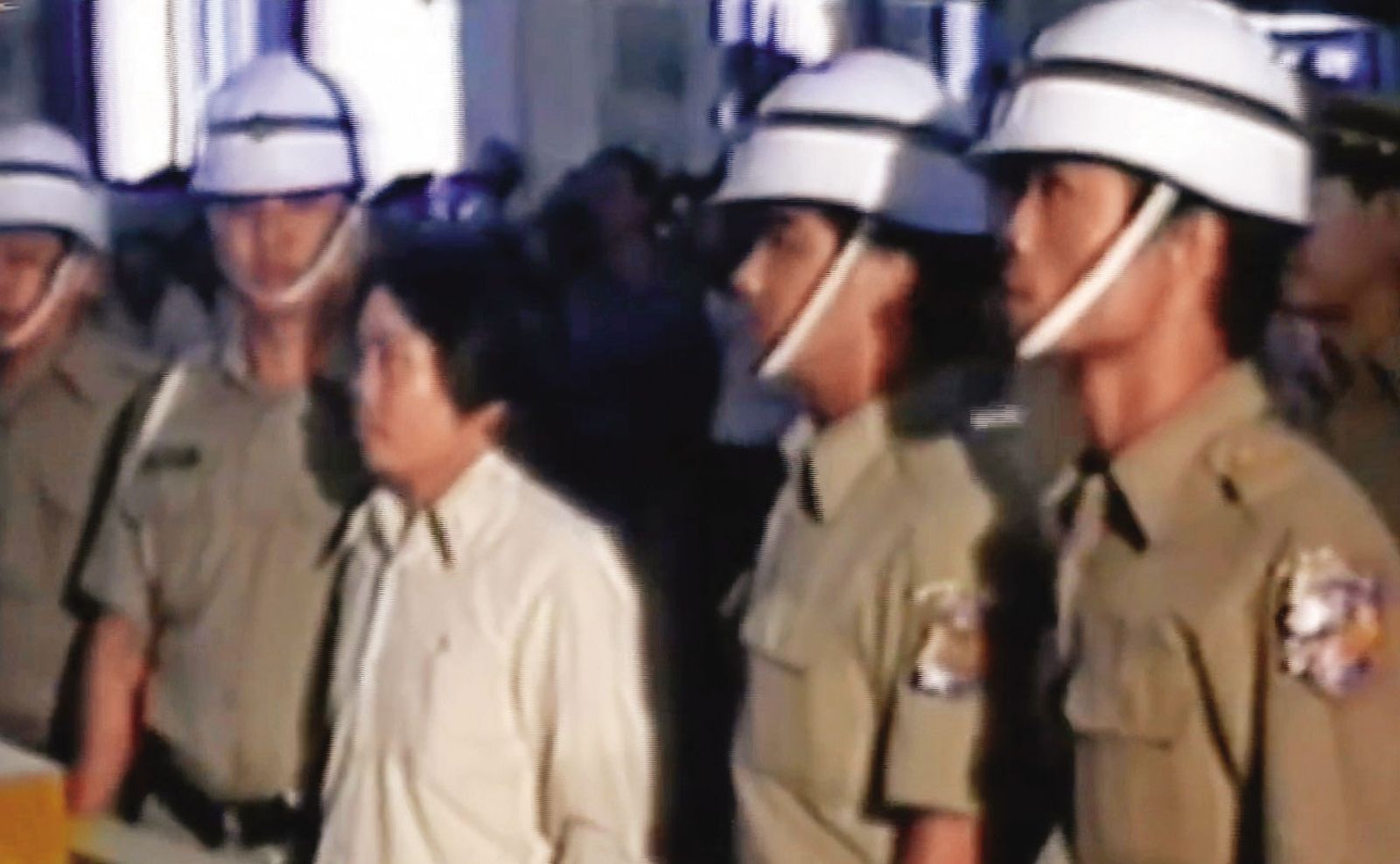 尋寶大屠殺3/槍決伏法前多要2個碗 殺人魔詭異舉動成謎團
