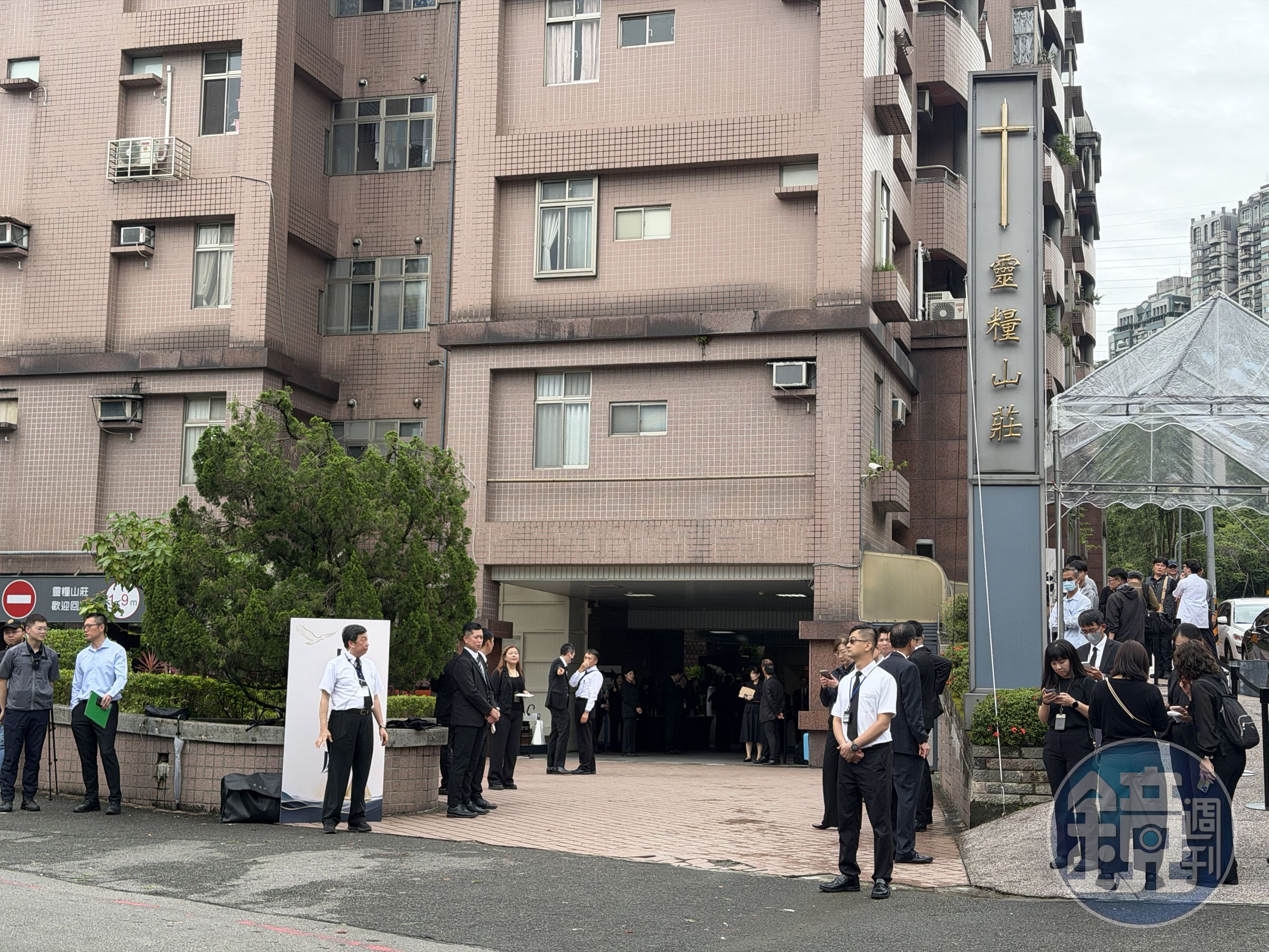 尹衍樑家屬今（12）日上午於台北市文山區一處教堂舉辦追思禮拜，不對外開放。