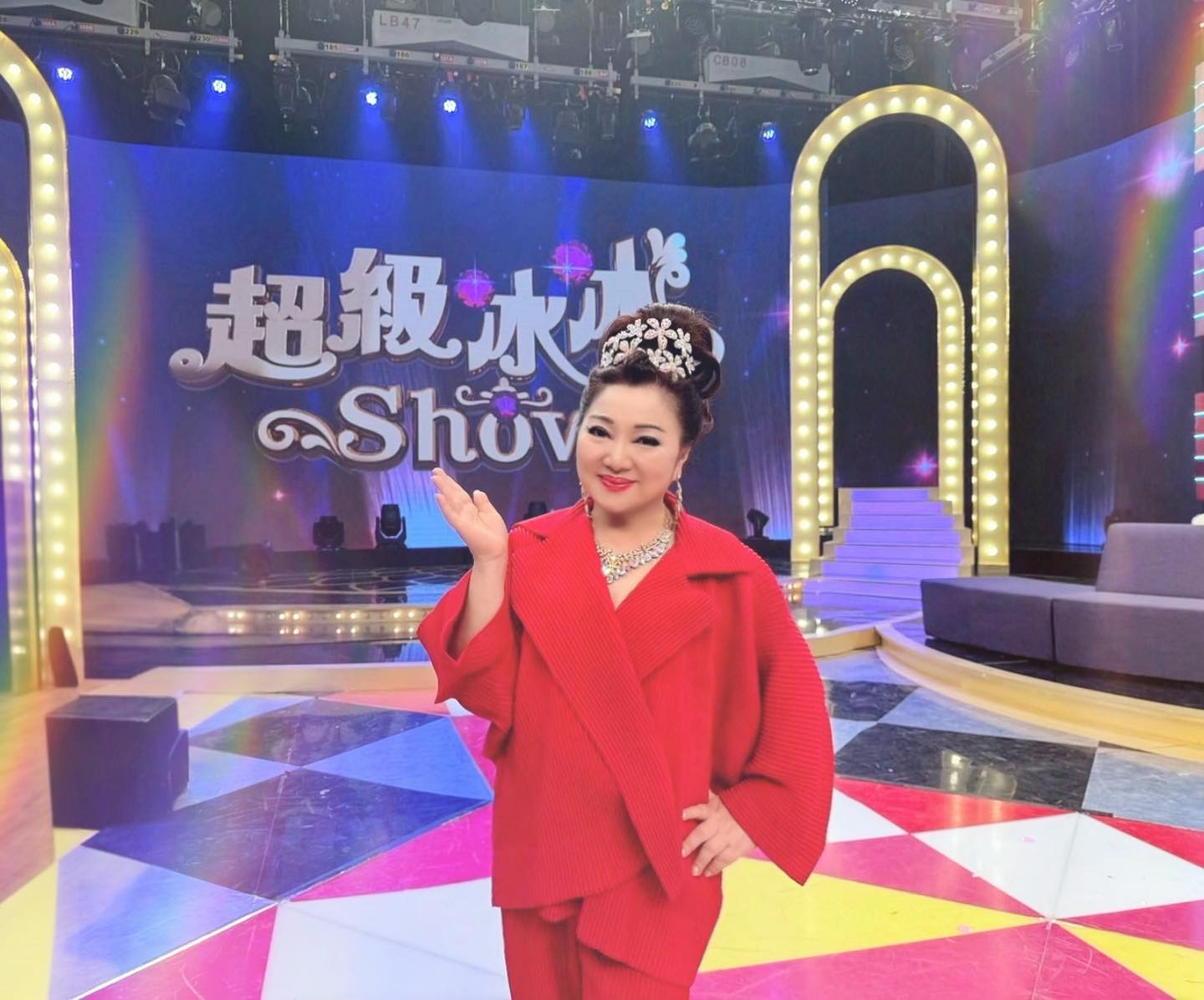 陌生女子傳訊息給白冰冰，讓她報警處理。（翻攝自白冰冰臉書）