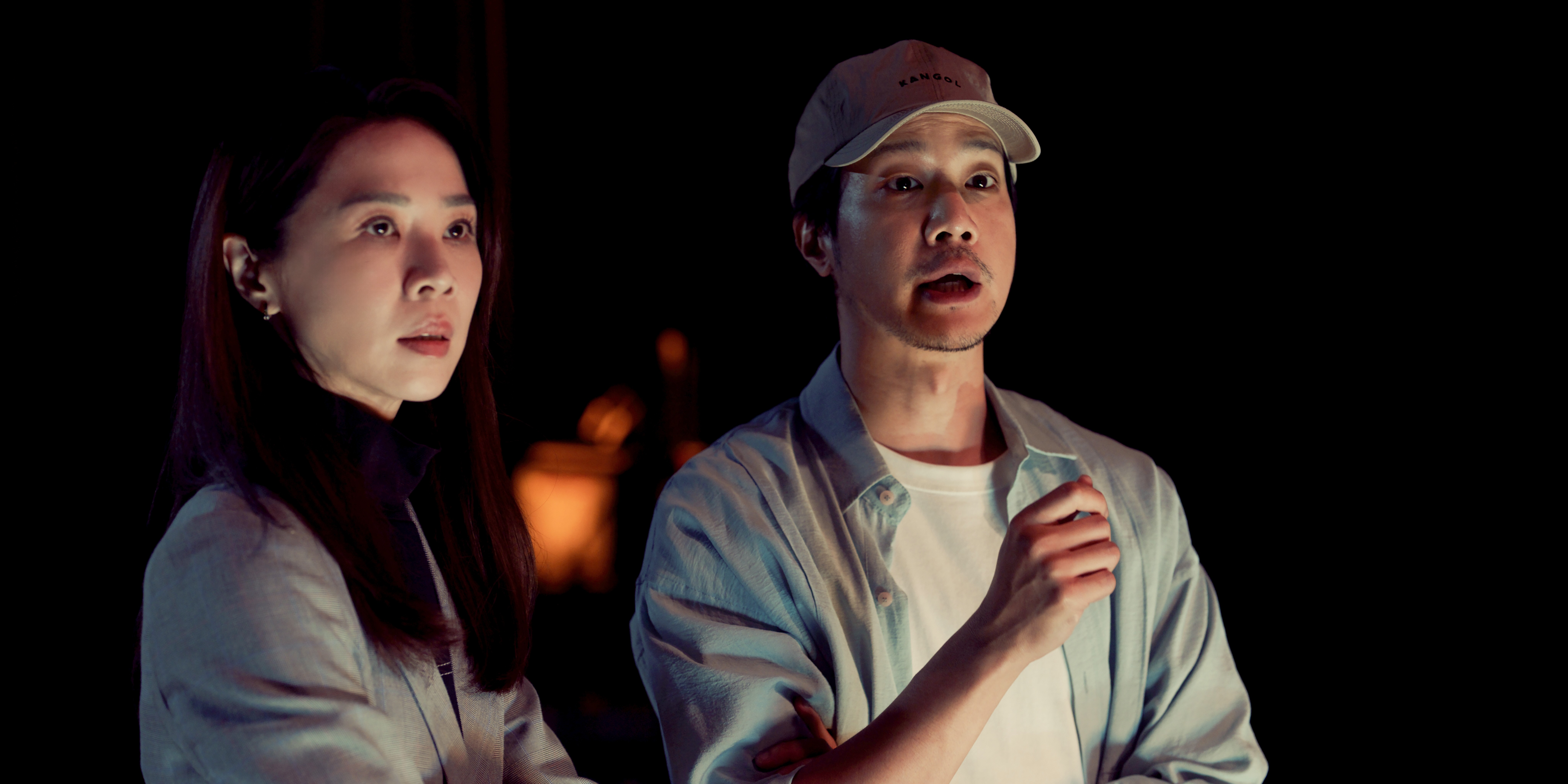《影后》薛仕凌與謝盈萱飾演夫妻與工作夥伴。（Netflix提供）