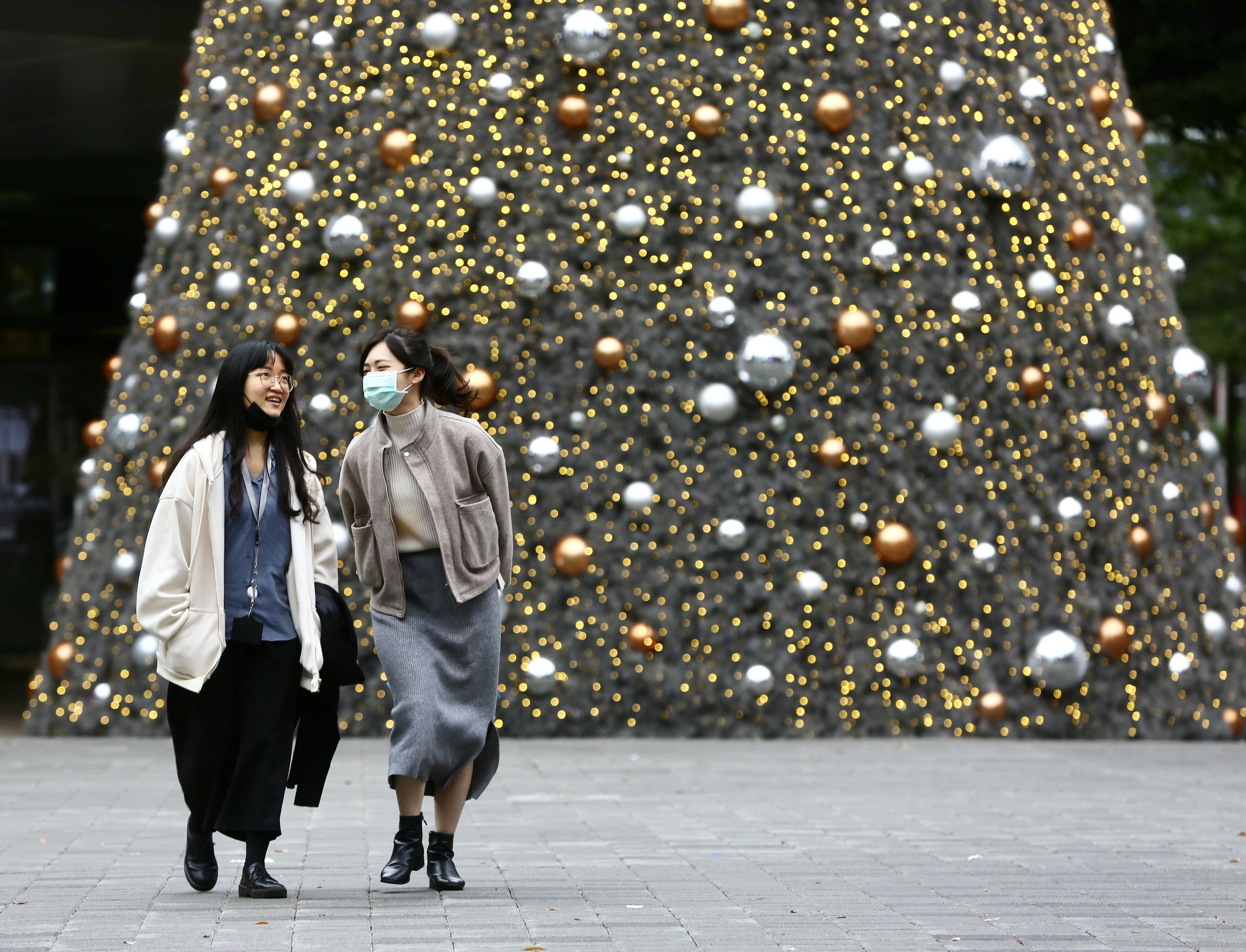 中央氣象署對17縣市發度低溫特報黃色燈號。（本刊資料照）