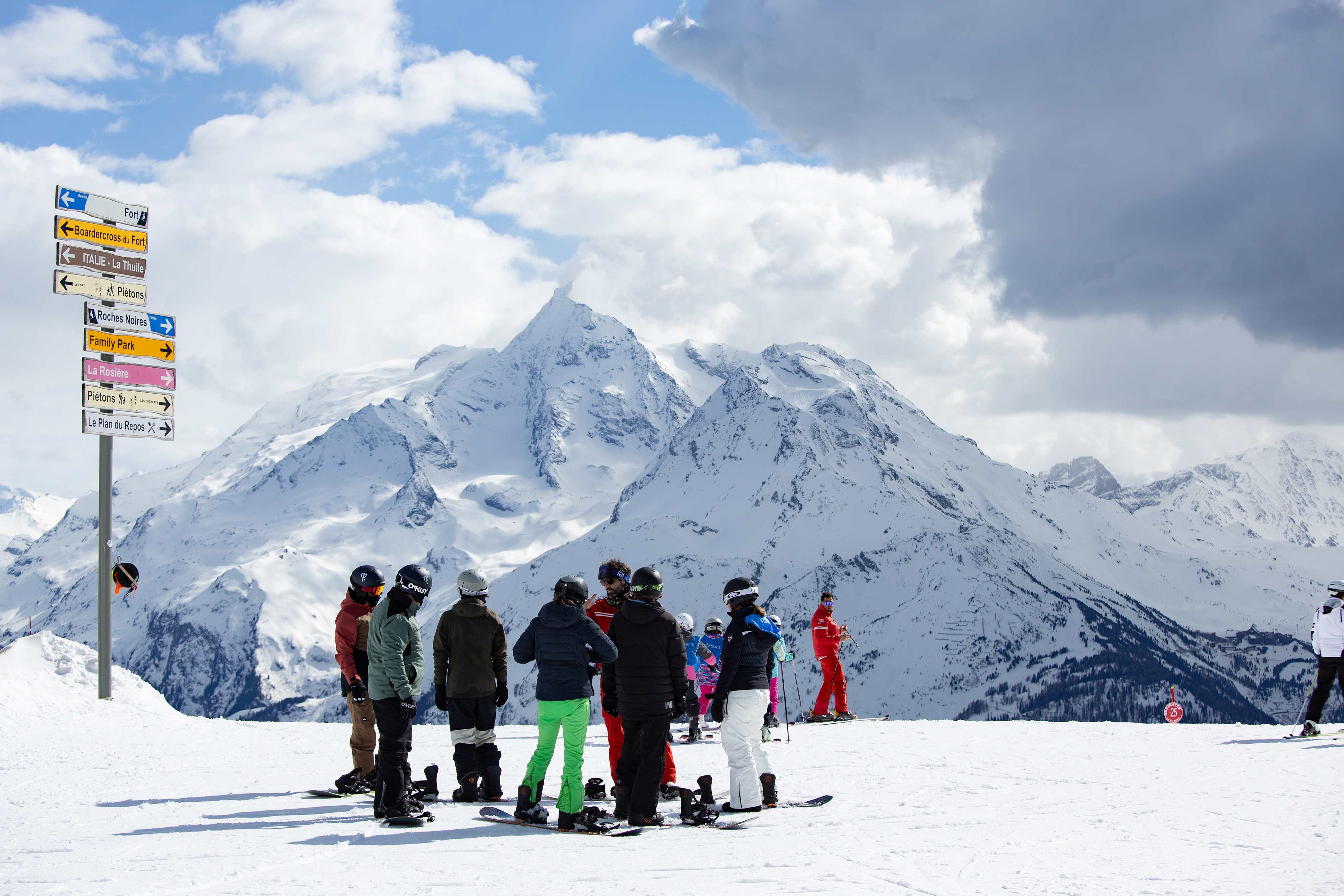 La Rosière坐擁法義邊境的無敵雪景，是滑雪愛好者的夢幻朝聖地。