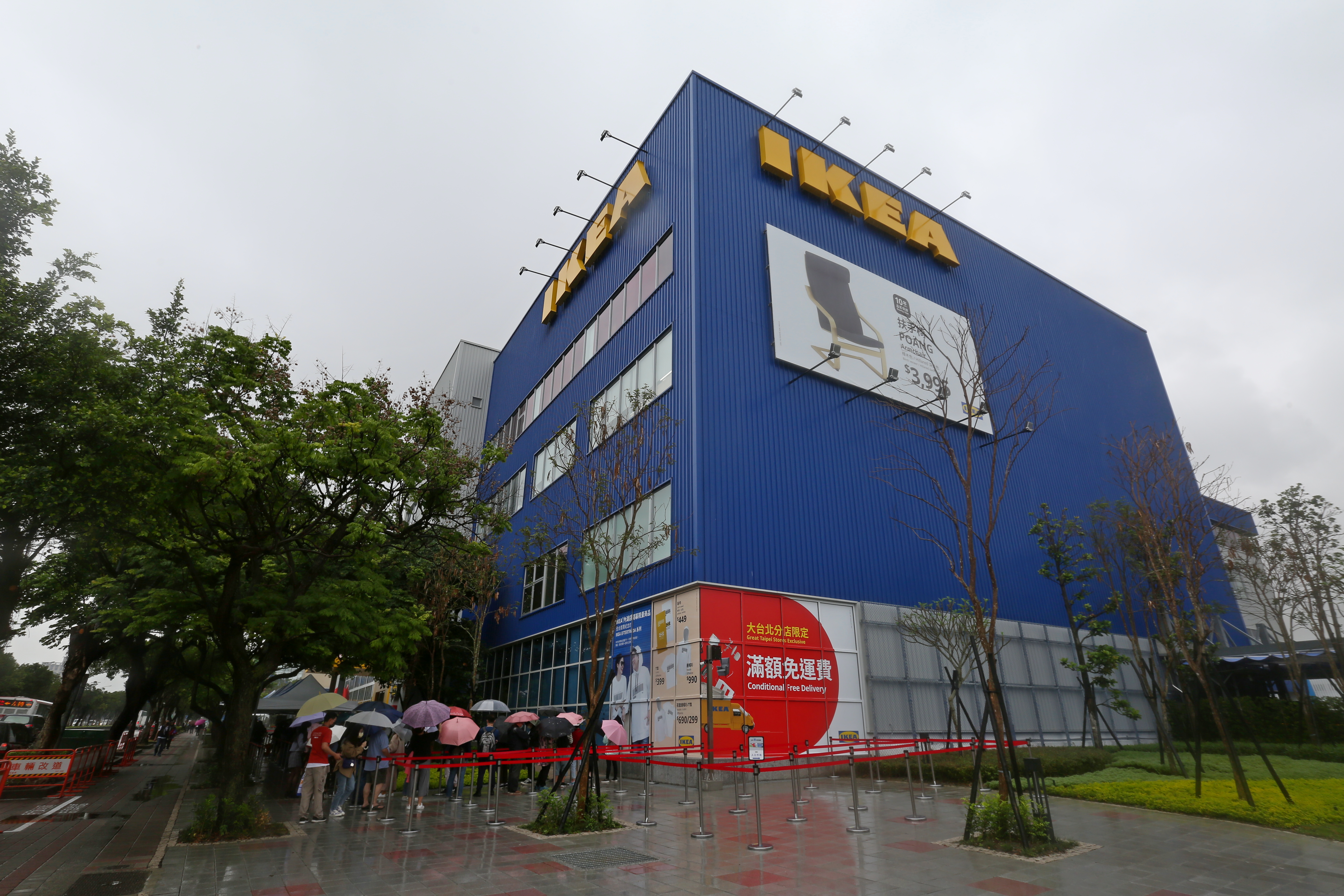 IKEA要在台北內湖店舉辦「躺平派對」，邀請大家真的來睡一晚。（本刊資料照）