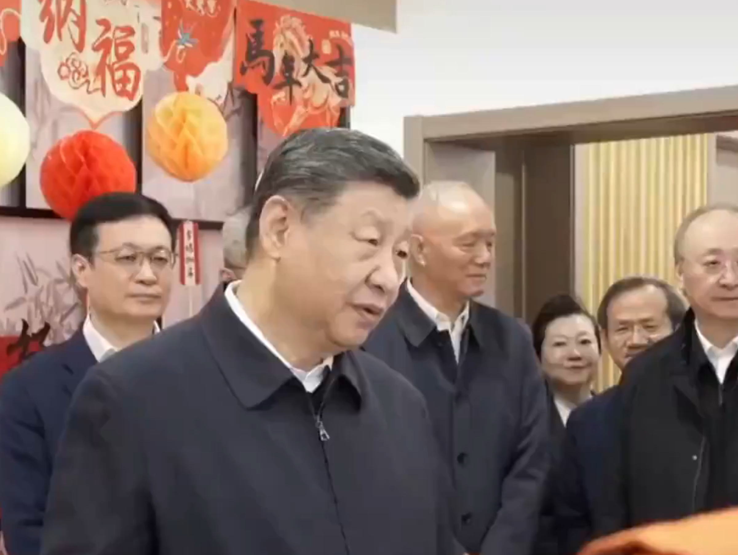 中共領導人習近平日前在春節期間下基層視察。(翻攝自X@SoundOfHope_SOH)
