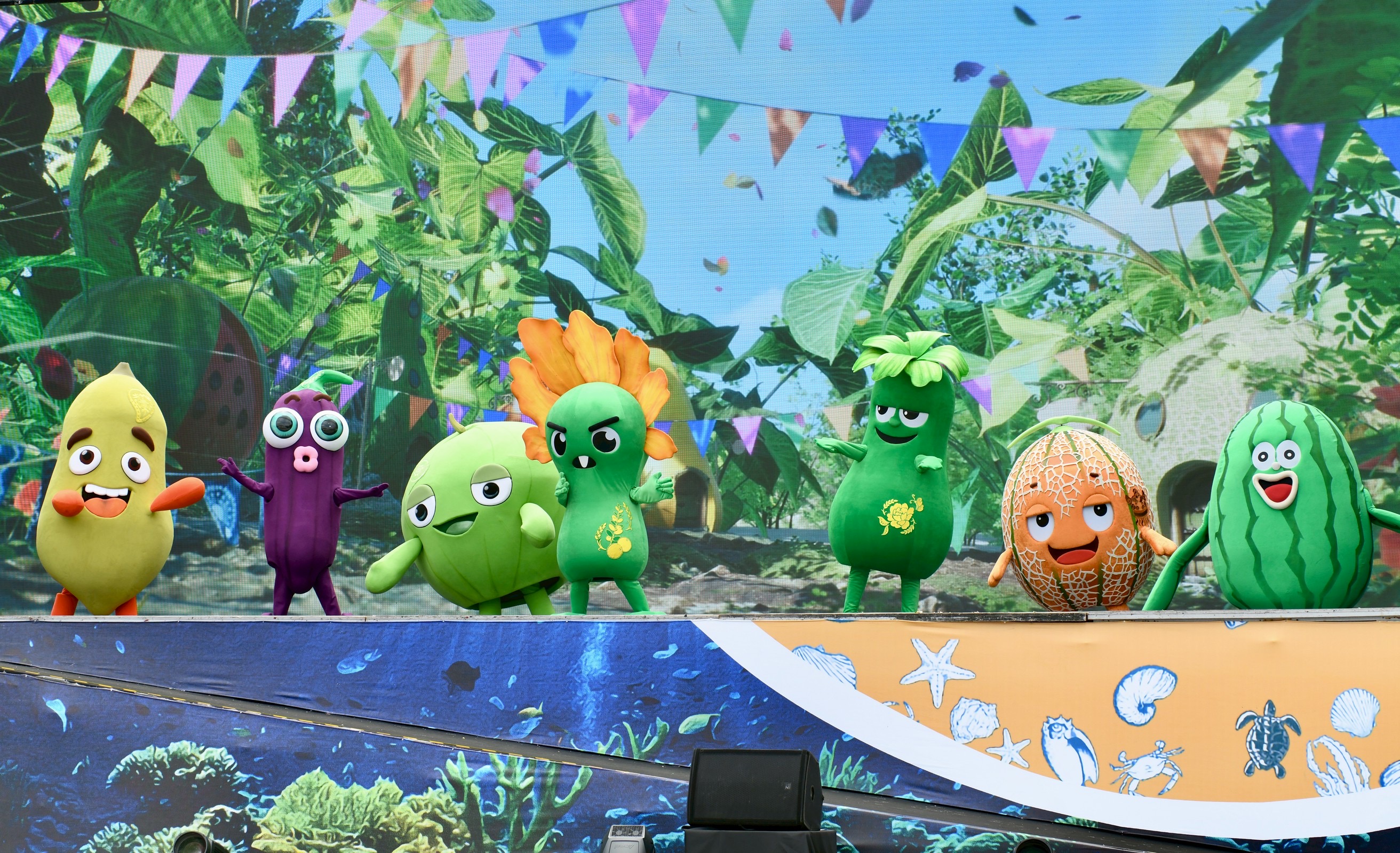 可愛燈怪現身中正紀念堂，將在7月19、20日晚間盛大演出。（紙風車劇團提供）