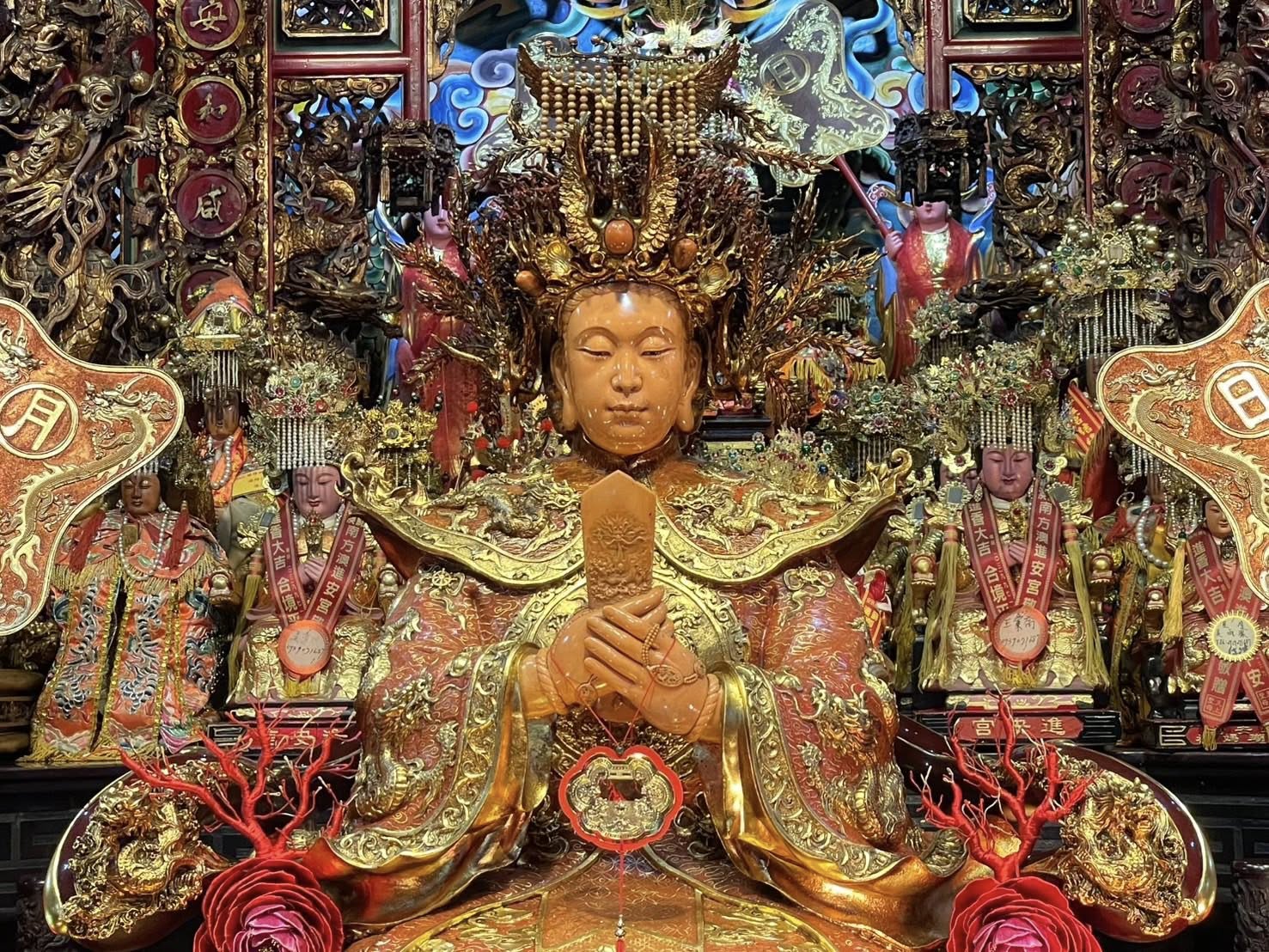 南方澳進安宮「寶石珊瑚媽祖」聖物遭竊。（翻攝臉書社團「南方澳(北方澳)進安宮寶石珊瑚媽祖」）