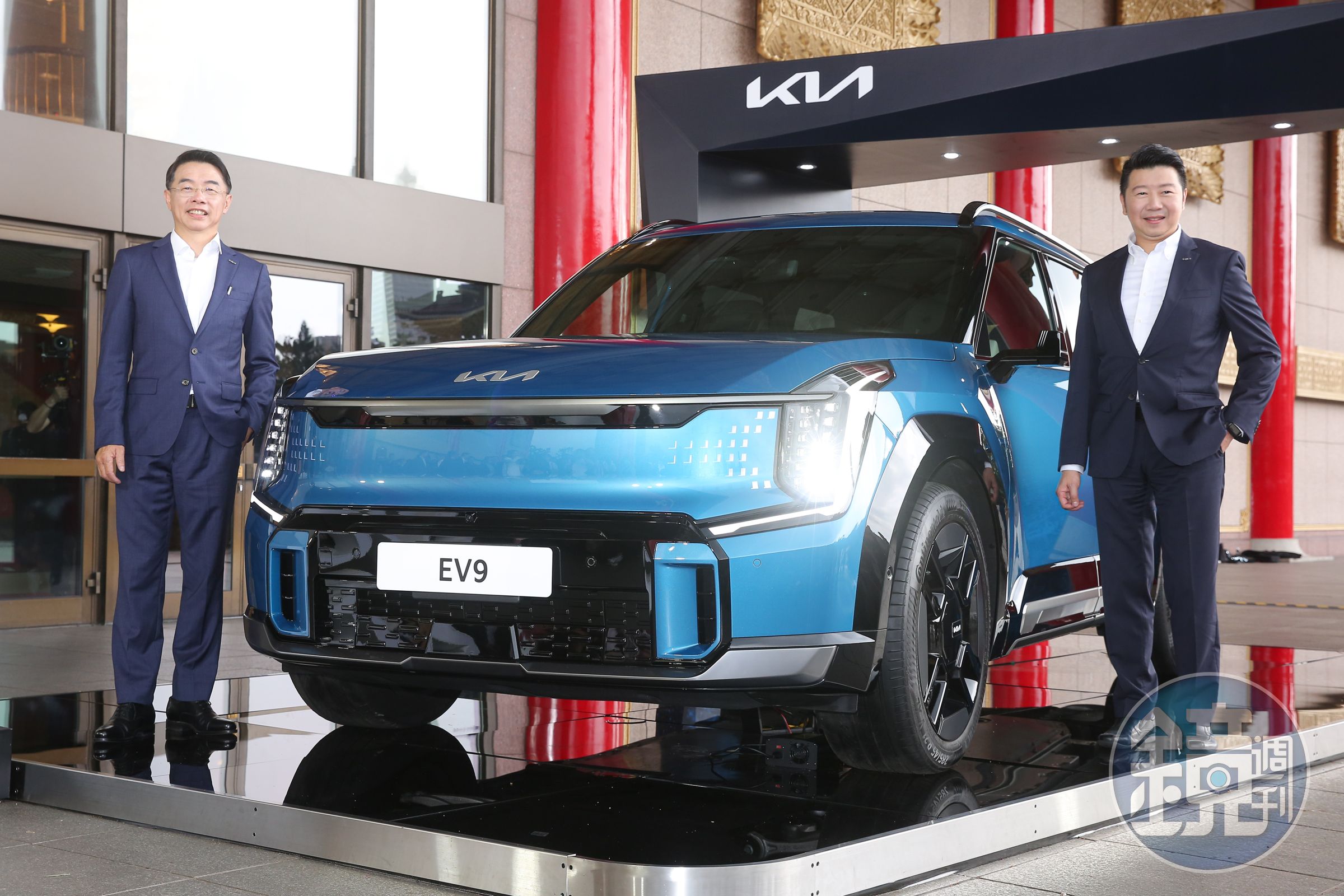 韓系車商KIA在台推出旗艦大型純電休旅KIA EV9。