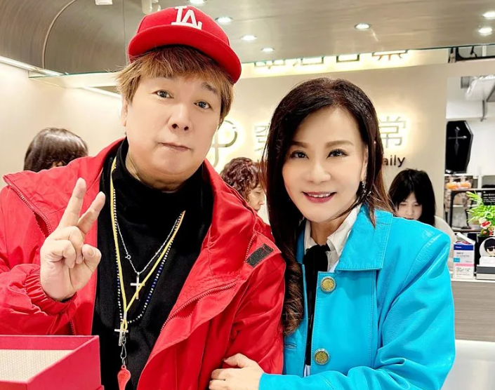 資深藝人曹西平（左）與龍千玉（右）交情甚篤。（翻攝畫面）