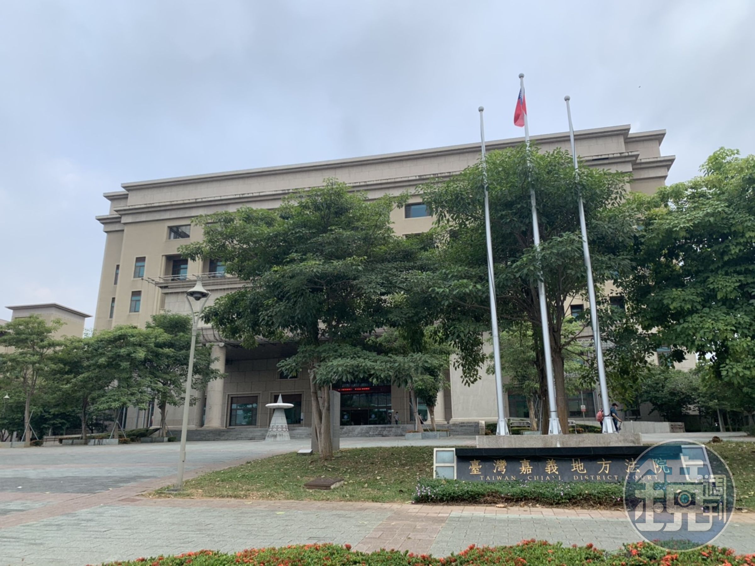 沈女在健身房、百貨公司露奶、裸露下體自摸，讓丈夫拍照，嘉義地院判處她拘役50日，可易科罰金。（本刊資料照）