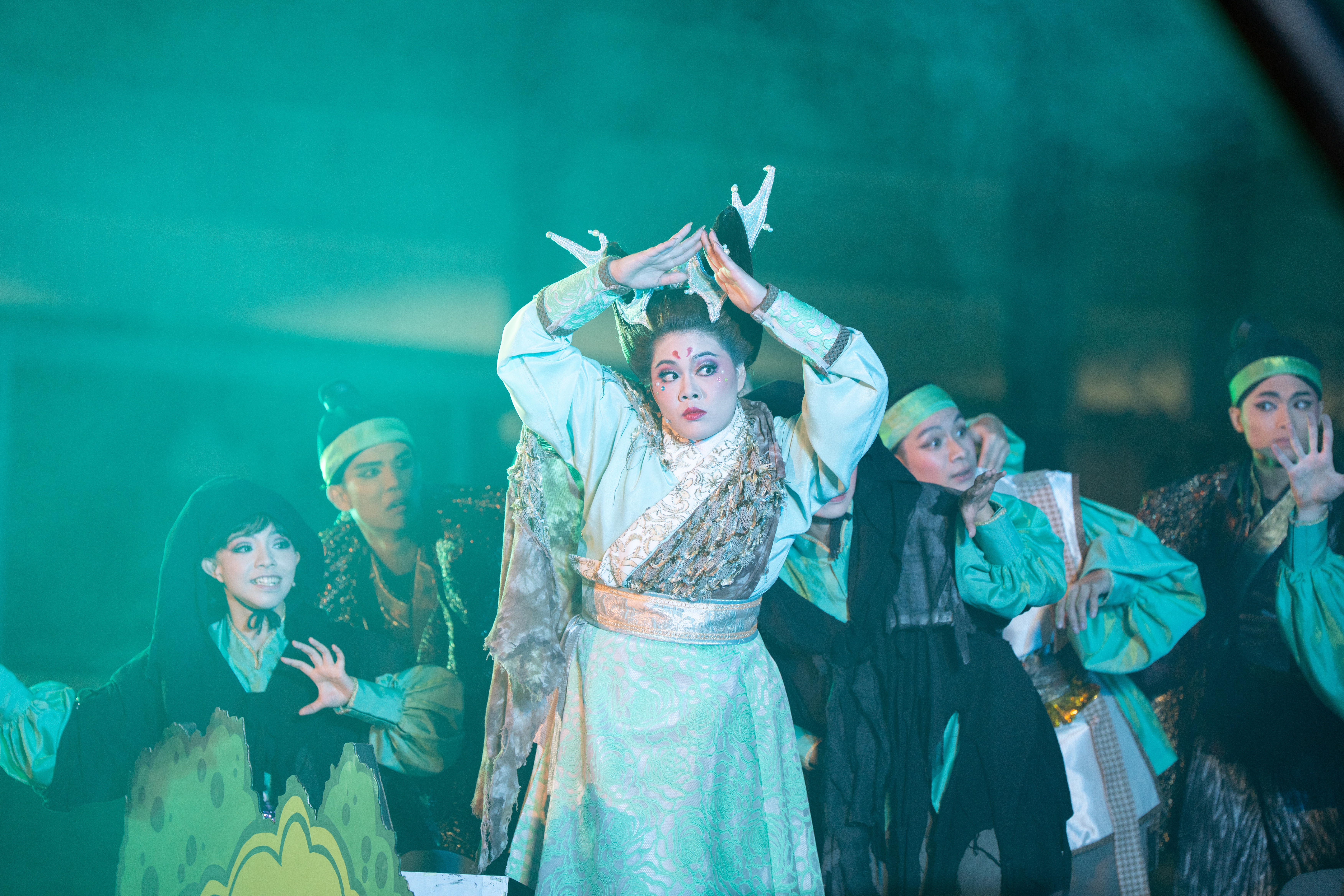 唐美雲歌仔戲團《收妖日記：顛倒大王的秘密》劇照。（紙風車文教基金會提供）