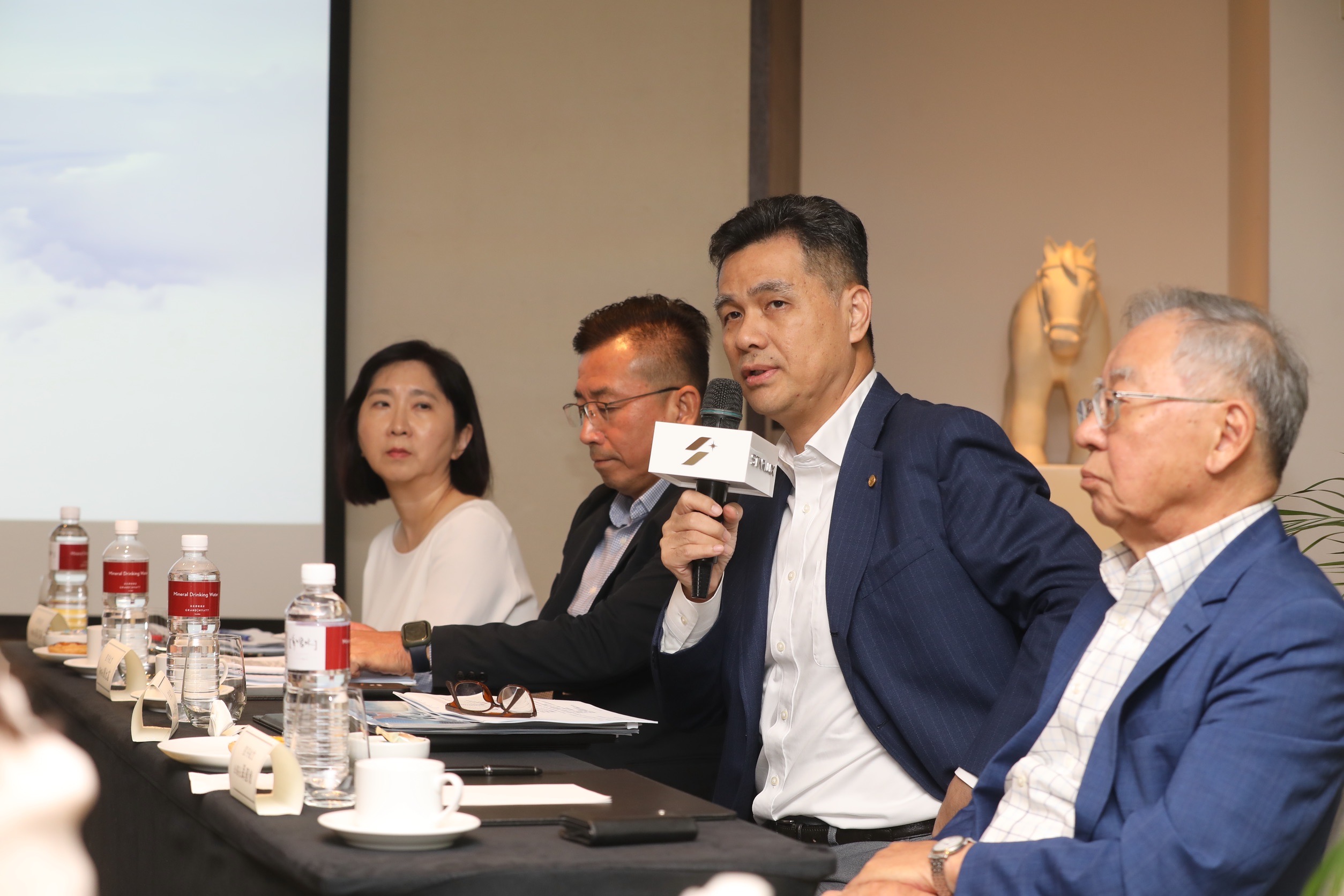 星宇航空預計第四季掛牌上市，執行長翟健華表示，看好客貨運需求到2025年。