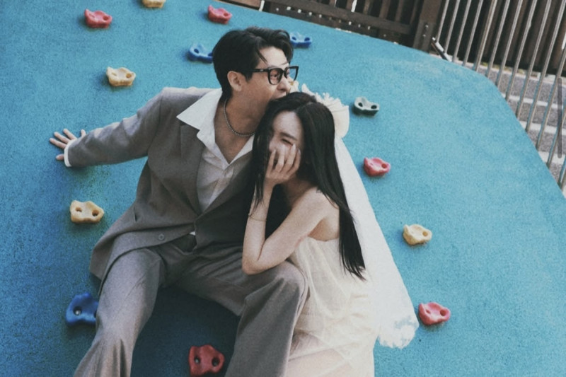 許允樂與李玉璽去年12月宣布結婚。（翻攝IG）