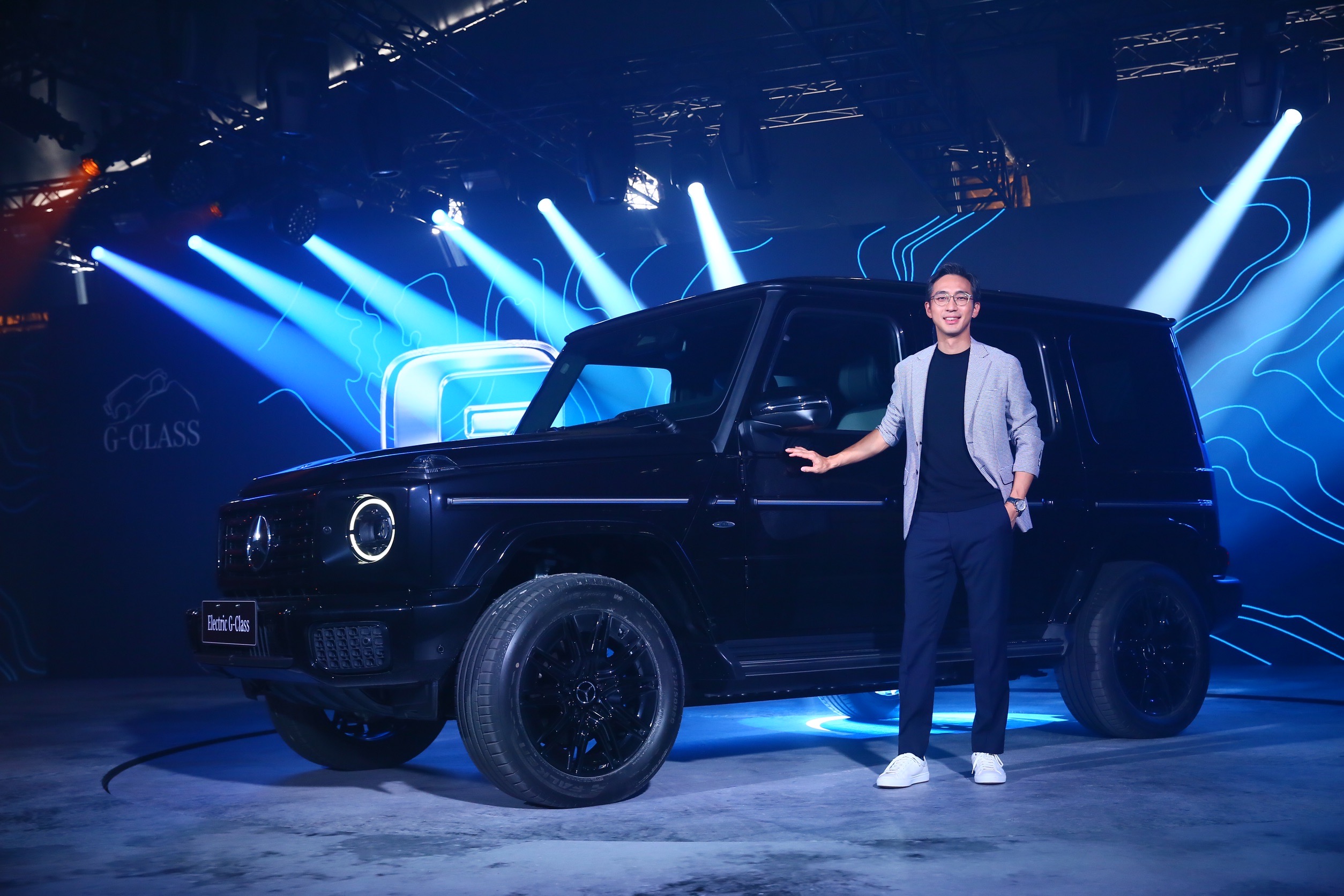 賓士5日在台灣發表越野性能極佳的豪華G-Class大軍，期許能奪回豪華進口車冠軍寶座。