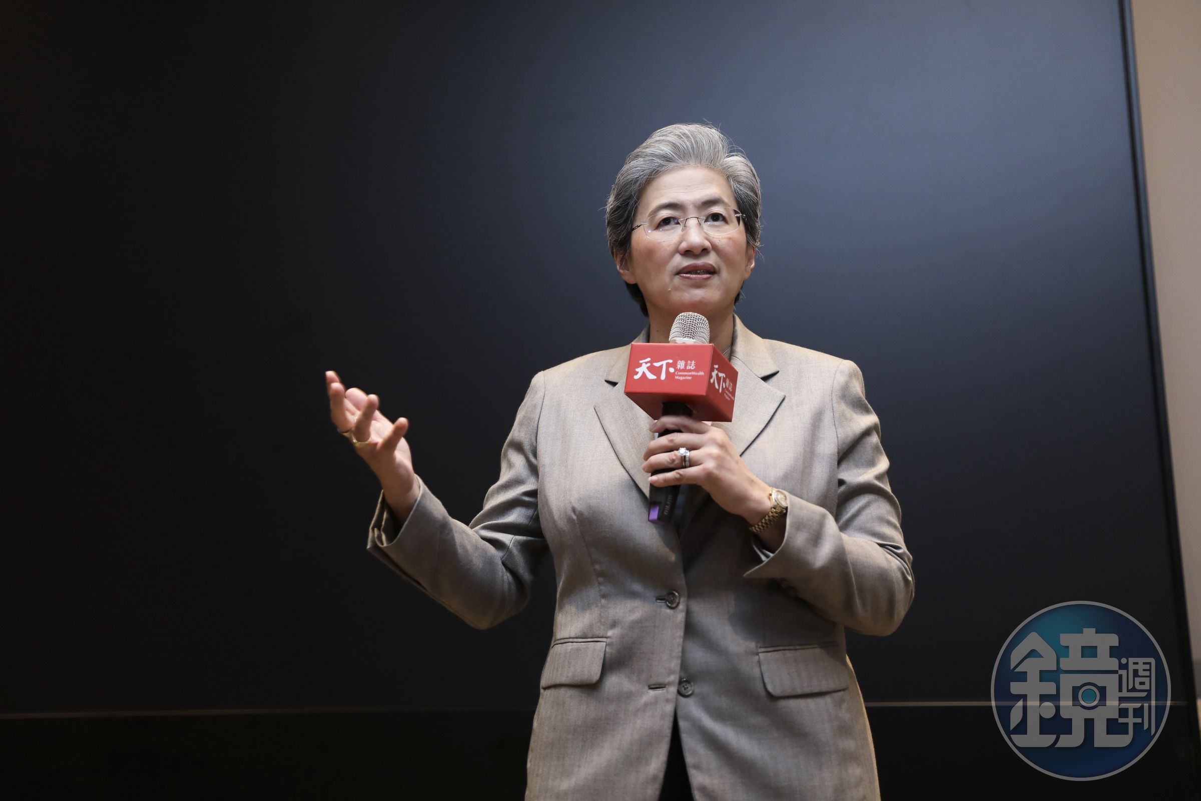 超微執行長蘇姿丰認為AI還處於非常早期階段。