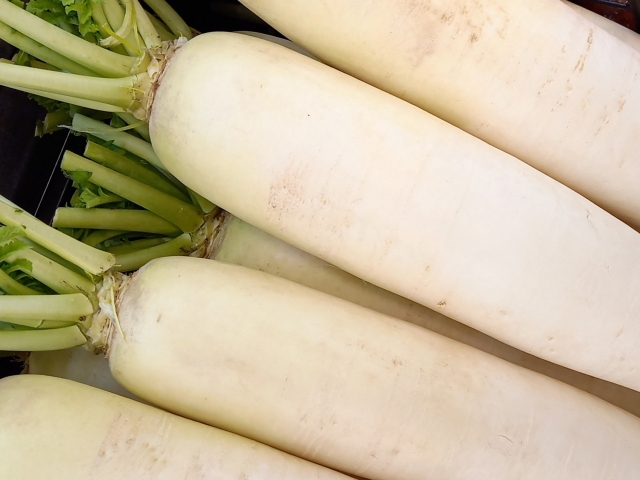 這時節正是白蘿蔔的當令季節，農業部分享3個挑選白蘿蔔的小祕訣。（示意圖，photoAC）