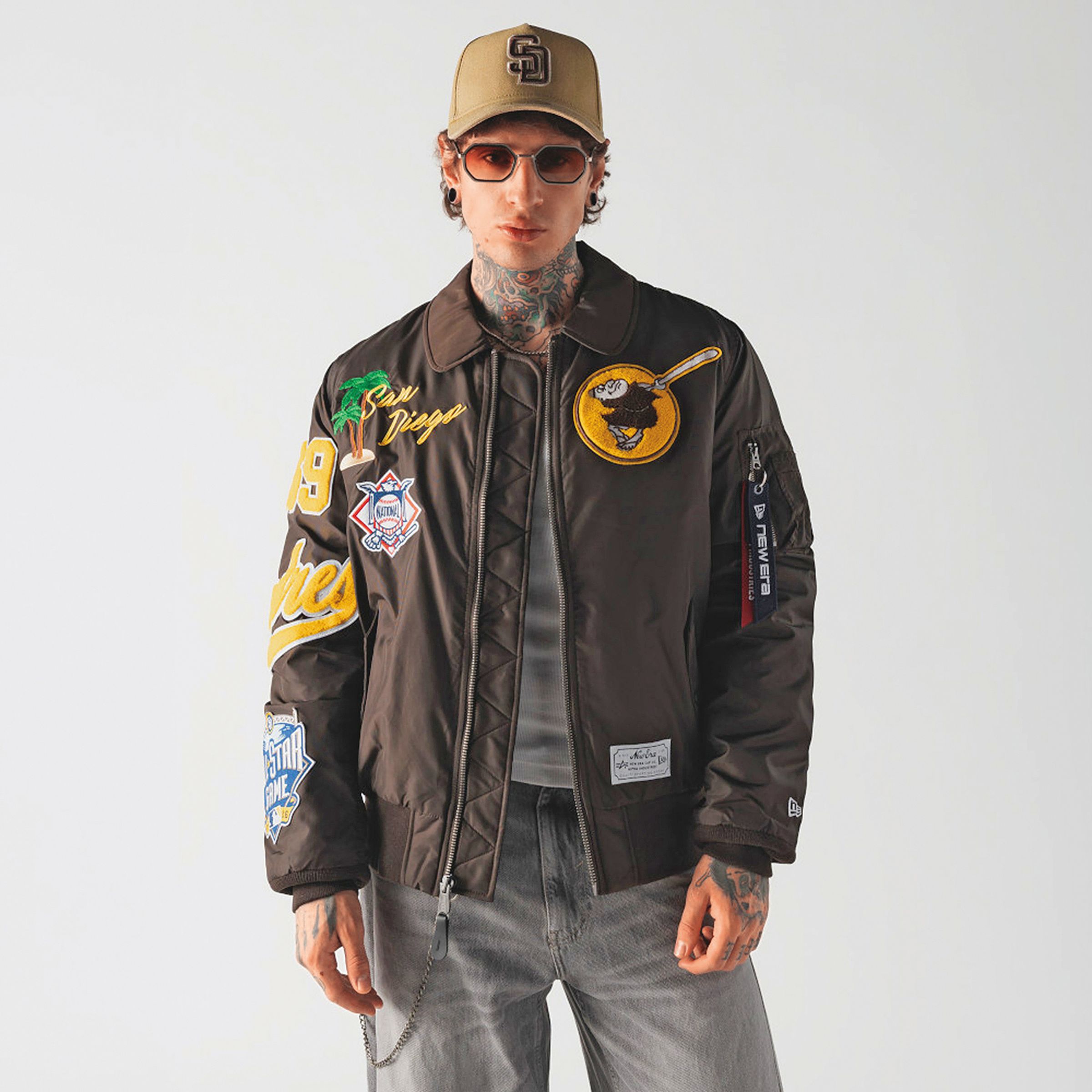 New Era X Alpha Industries聯名系列以經典美式軍裝融合球隊風格。(摩曼頓企業提供)