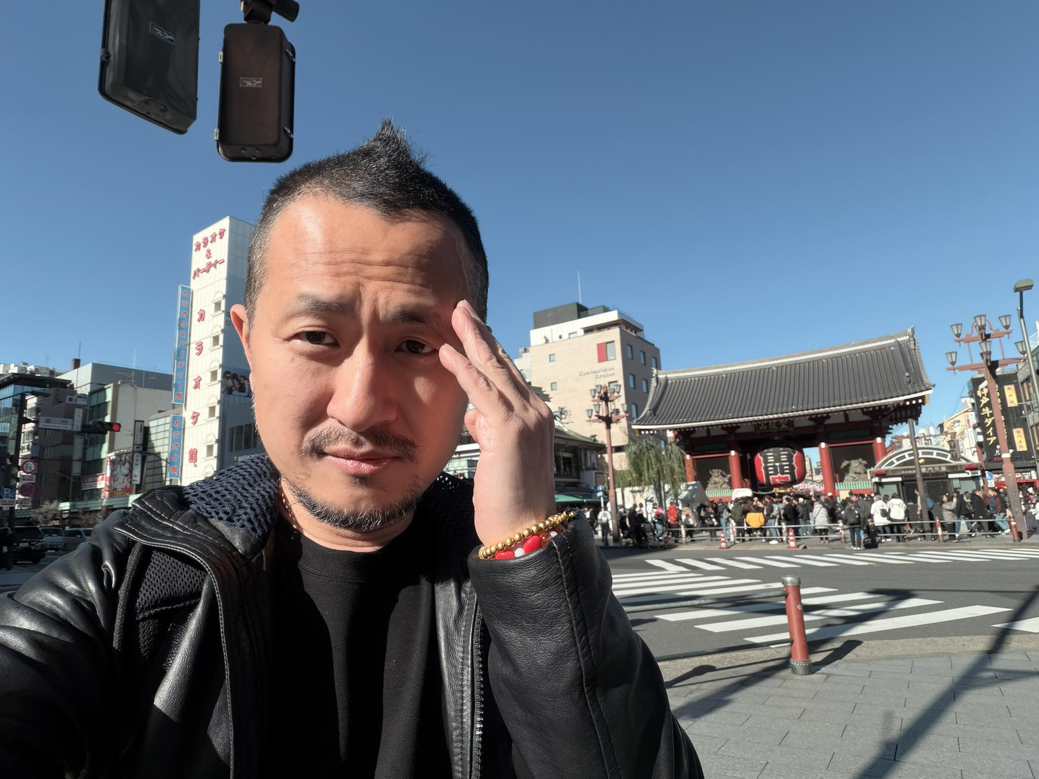 九把刀收到關稅付款通知不疑有他掃描付款。（翻攝自臉書）