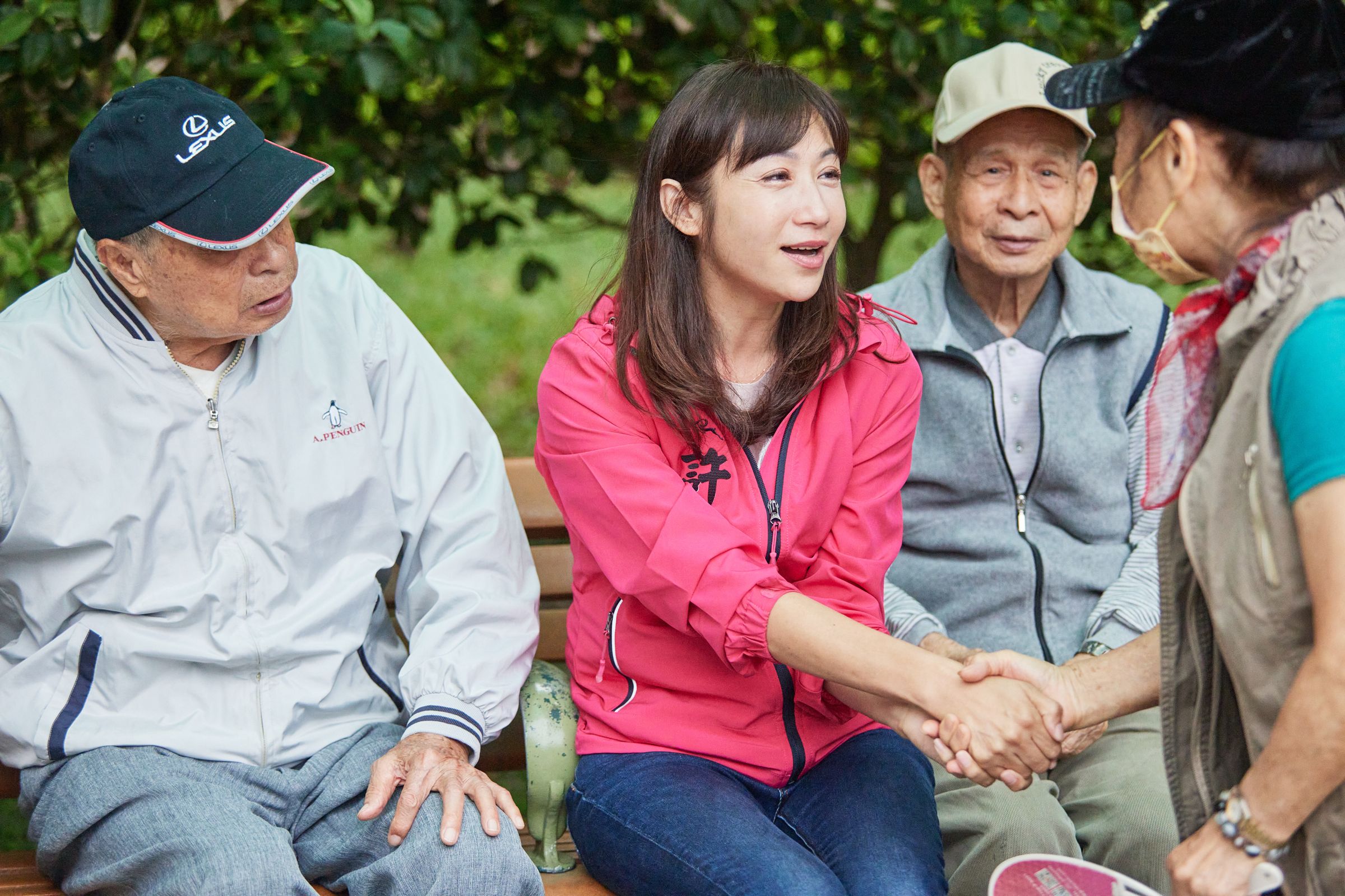 一向被視為「深藍選區」的信義、松山區，近年形勢逐漸轉變。