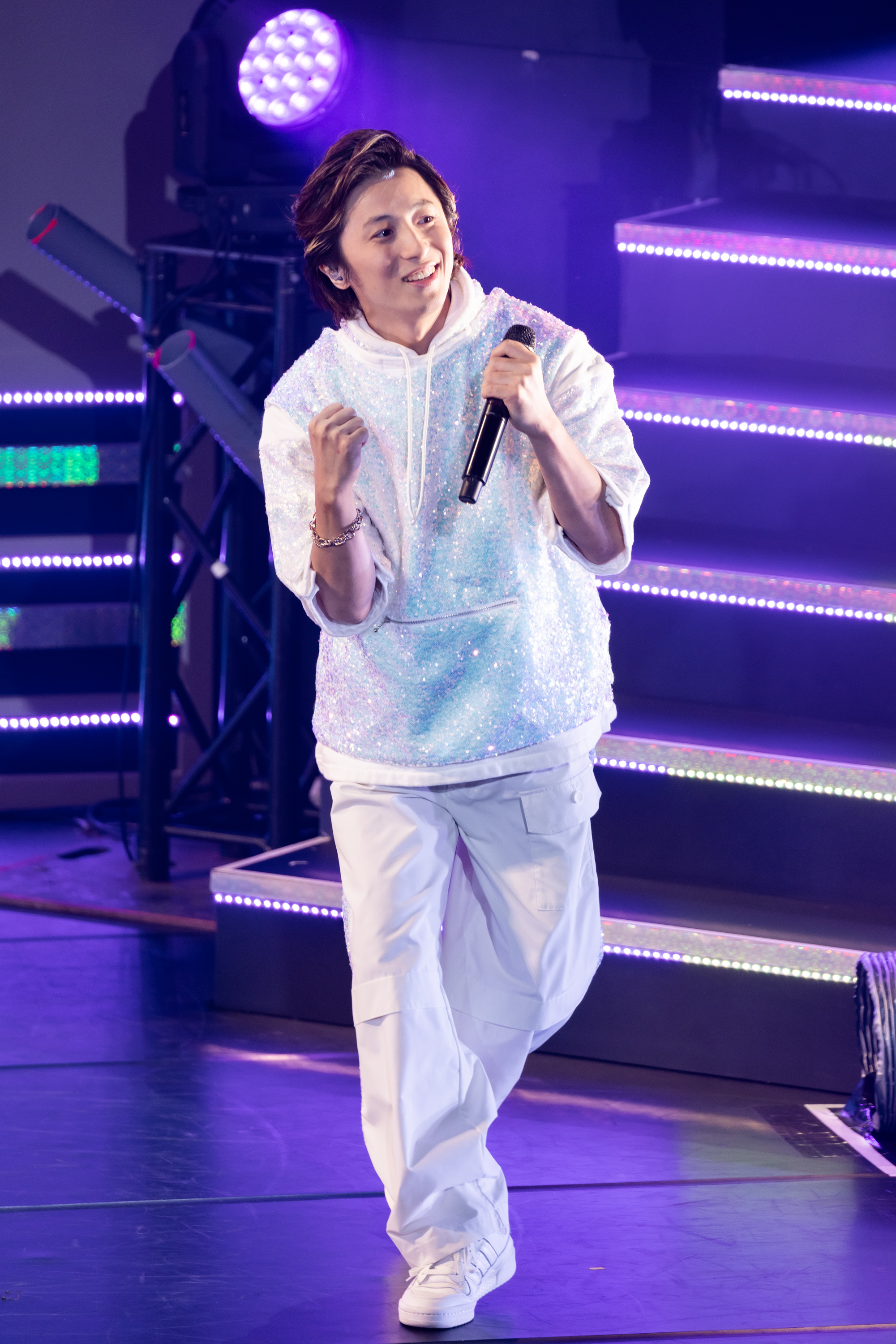 w-inds. 千葉涼平的SOLO舞蹈讓粉絲看到入迷。（ COME ON JKSSP提供）