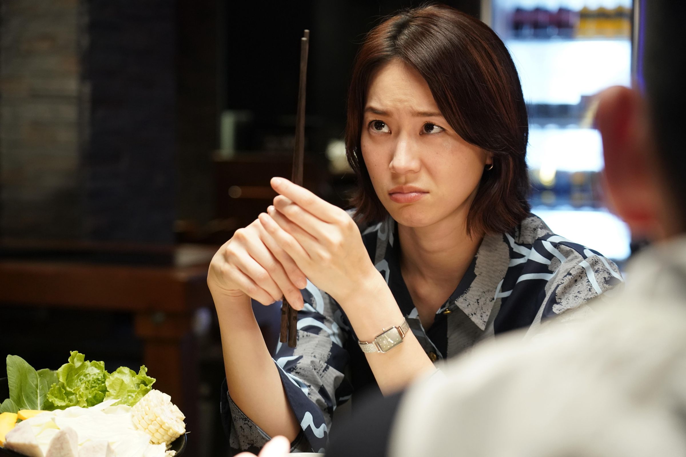 鍾瑶飾演優雅的時尚女神Vivian但私底下其實是懶惰的魚乾女（彼此影業提供）
