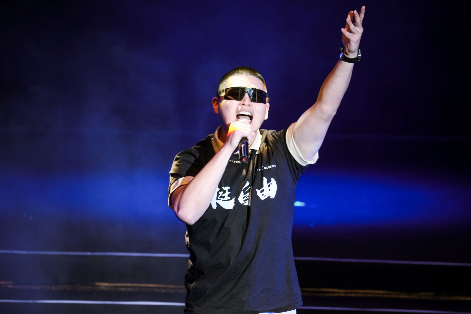 閩南狼中國爆紅卻回台發展！首吐背後原因　怒吼：已經受夠了