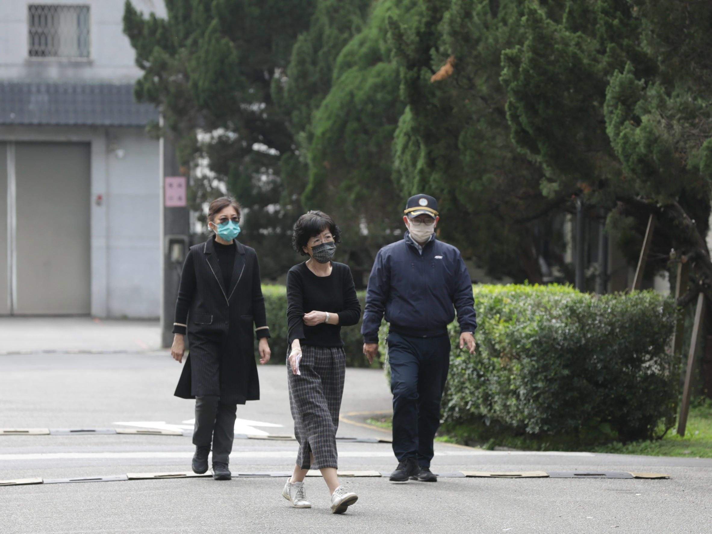 陳佩琪、柯美蘭今上午抵達台北看守所進行第一次接見。