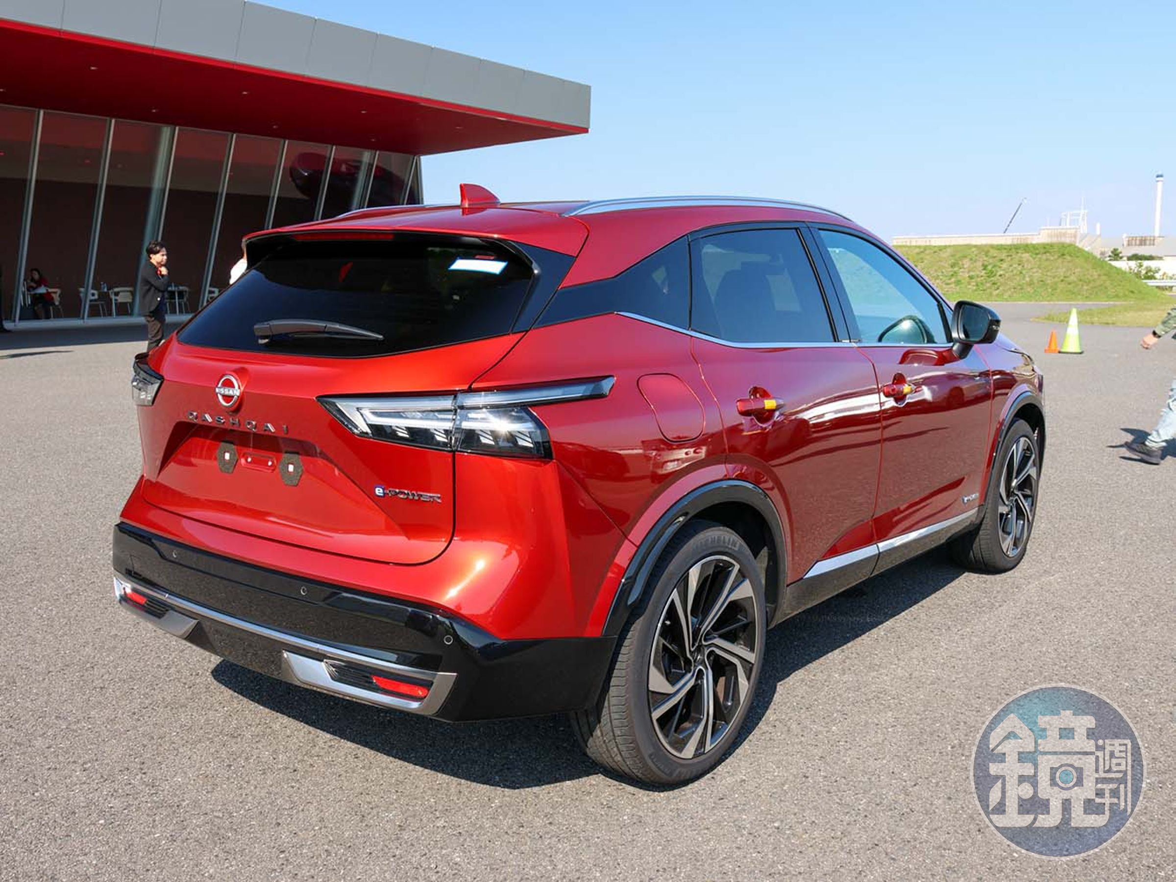 車尾造型中規中矩，沒有太令人驚艷之處。