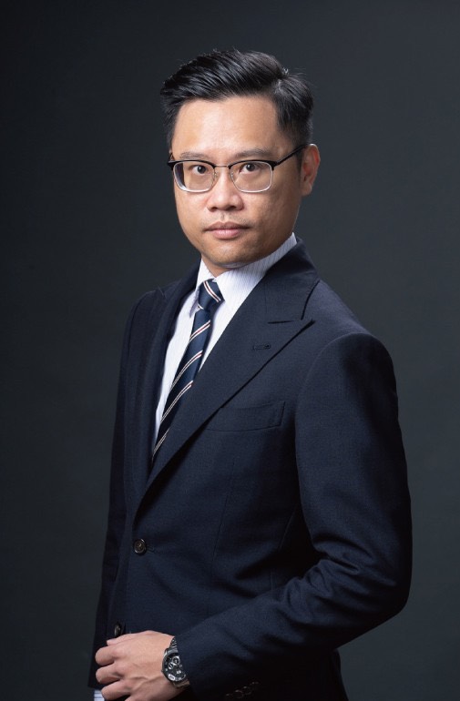 律師梁繼澤表示若涉及毆打、恐嚇等疑似犯罪,可以直接報警。(讀者提供)