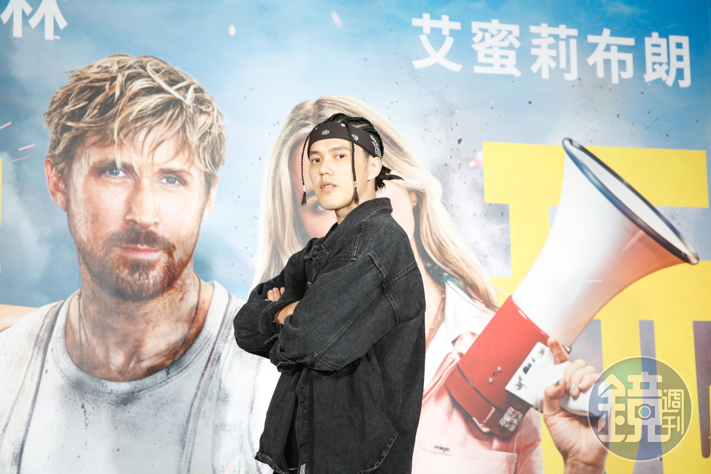 主打短影音，以各種高難度踢滾翻動作為主題，台灣首位突破千萬訂閱的YouTuber奇軒。