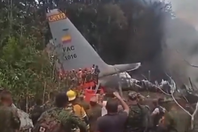 哥倫比亞西南部週一發生一起震驚國際的軍方空難。（翻攝自X）