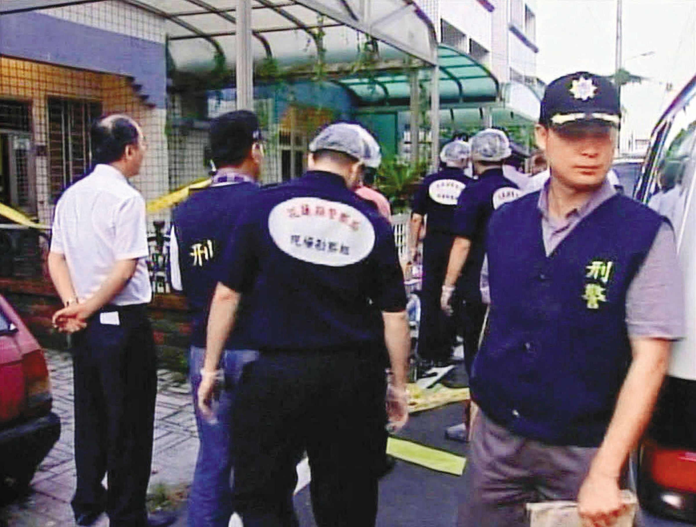 花蓮5子命案當年引起社會高度關注，警方動員大批警力搜索採證、力求破案。（東森新聞提供）