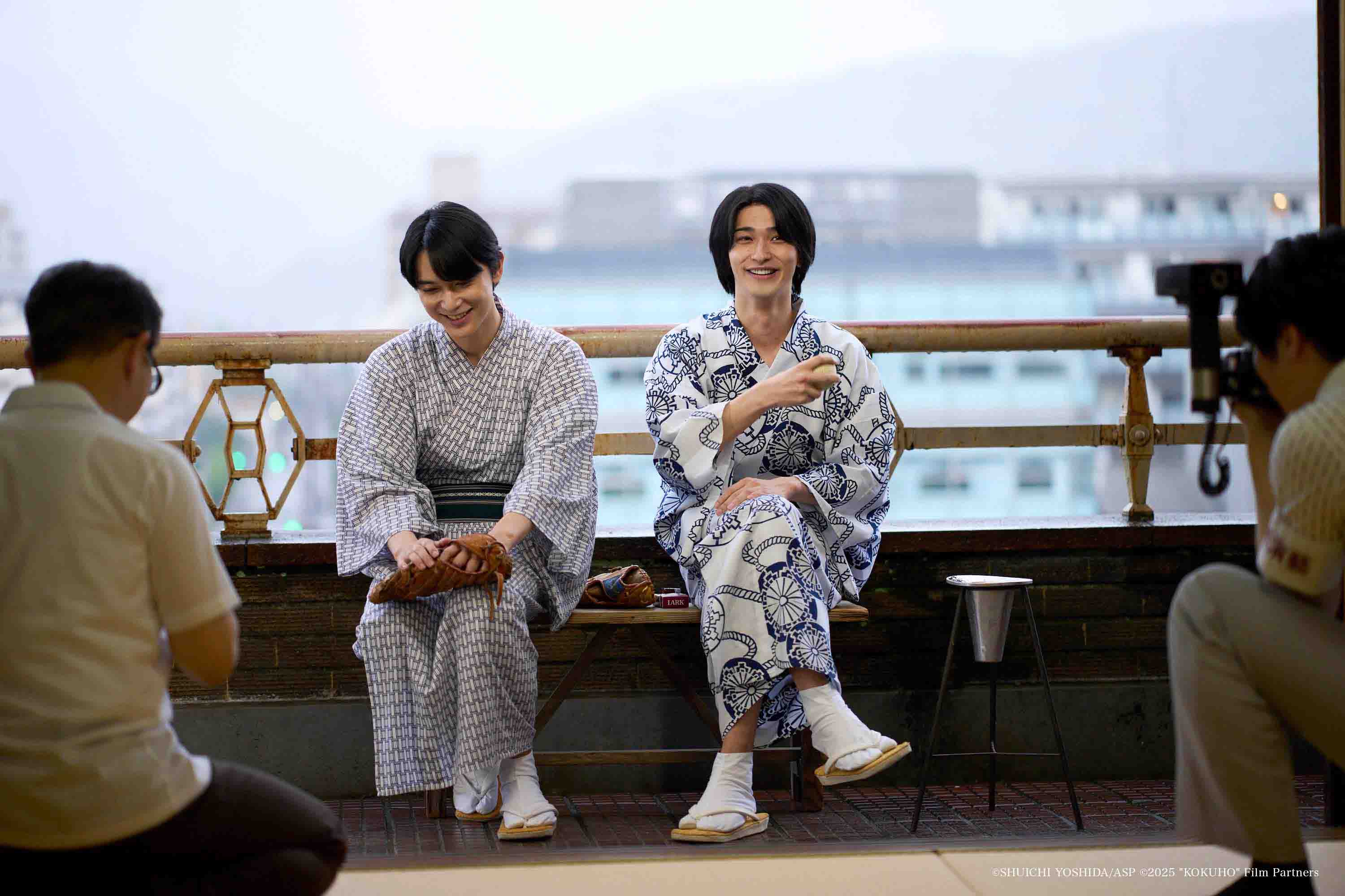 日星吉澤亮（左）與橫濱流星於《國寶》中細膩演釋歌舞伎之美。（傳影互動提供）