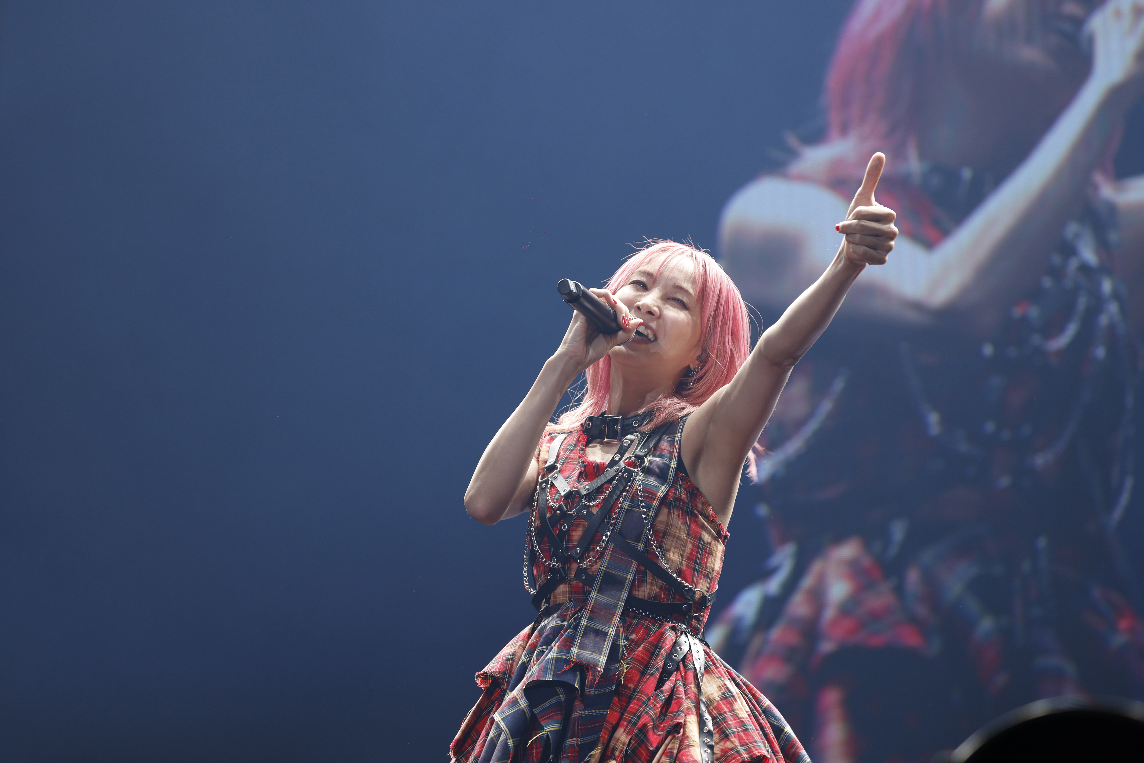 秒殺歌姬LiSA於林口體育館舉辦個人演唱會讓9,000名歌迷聽好聽滿。（好玩國際文化提供）