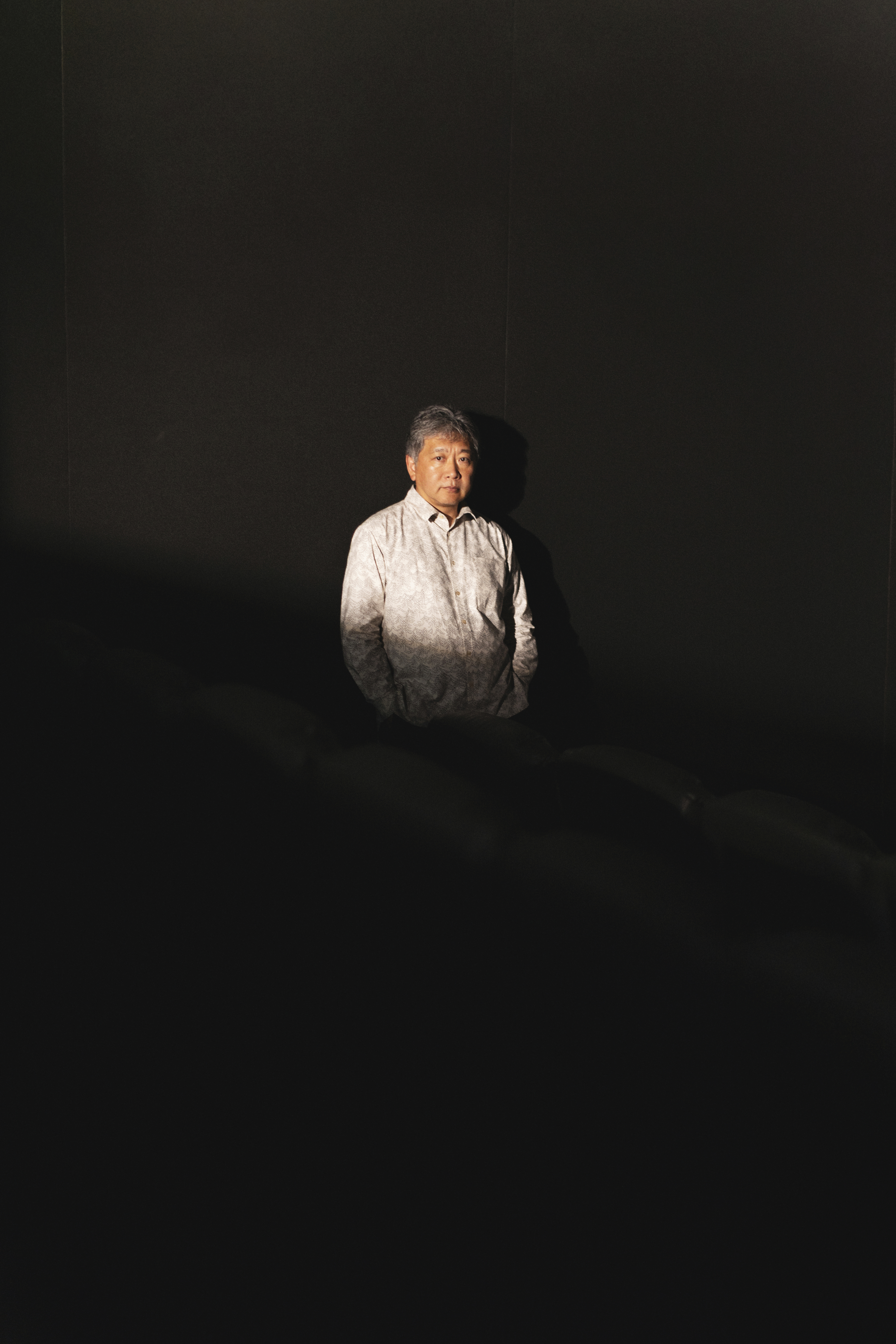 是枝裕和的作品在結束時往往不會給出明確答案，因為他認為，人生本來就沒有明確解答。
