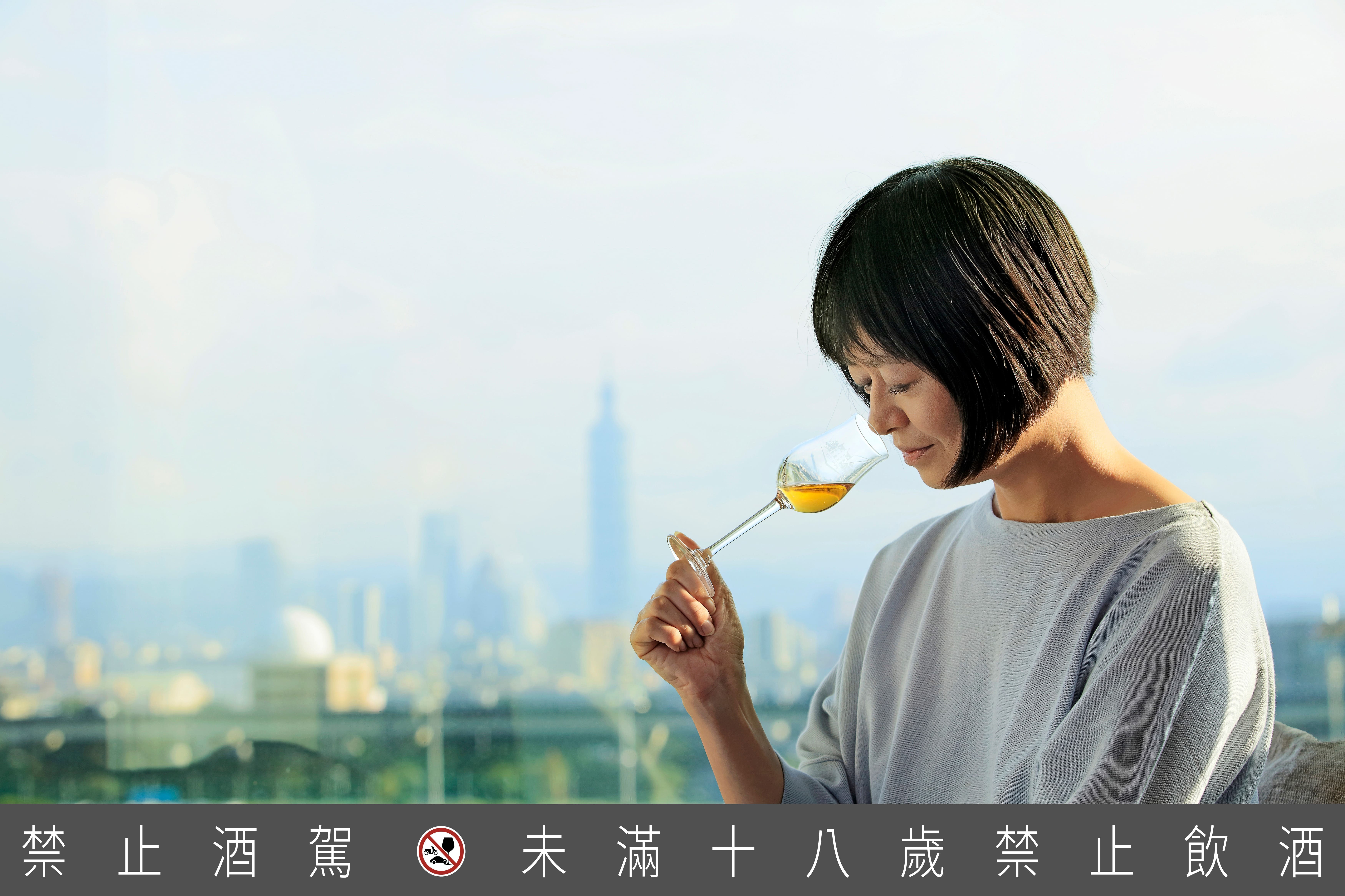 麥卡倫攜手飲食作家葉怡蘭，共譜2024台灣餐酒新趨勢「麥卡倫‧新餐桌」，以承先啟新為引，創新詮譯麥卡倫的當代精神。（麥卡倫提供）