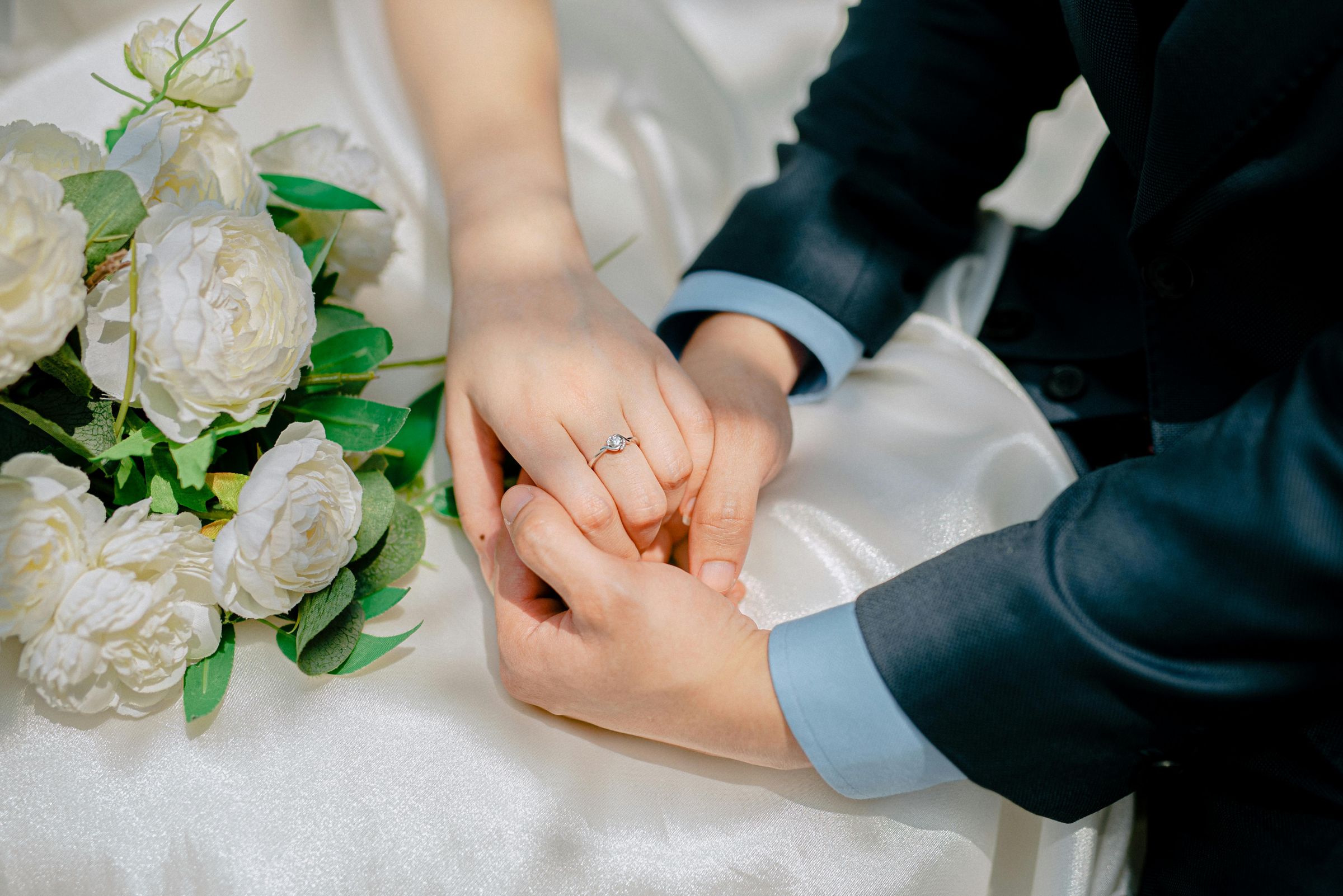 桃園中壢一位白手起家的老董父親，為鼓勵3兒結婚並養成儲蓄習慣，訂下收入全上繳的家規。（翻攝自pexels）