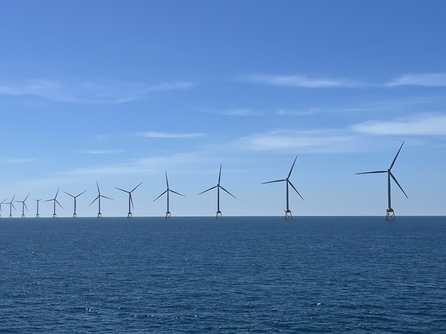 TOWIA指出，淨零需求迫在眉睫，企業與國家對綠電需求正急速攀升，離岸風電規模大、穩定性高，將成為企業優質綠電來源之一。（本刊資料照）