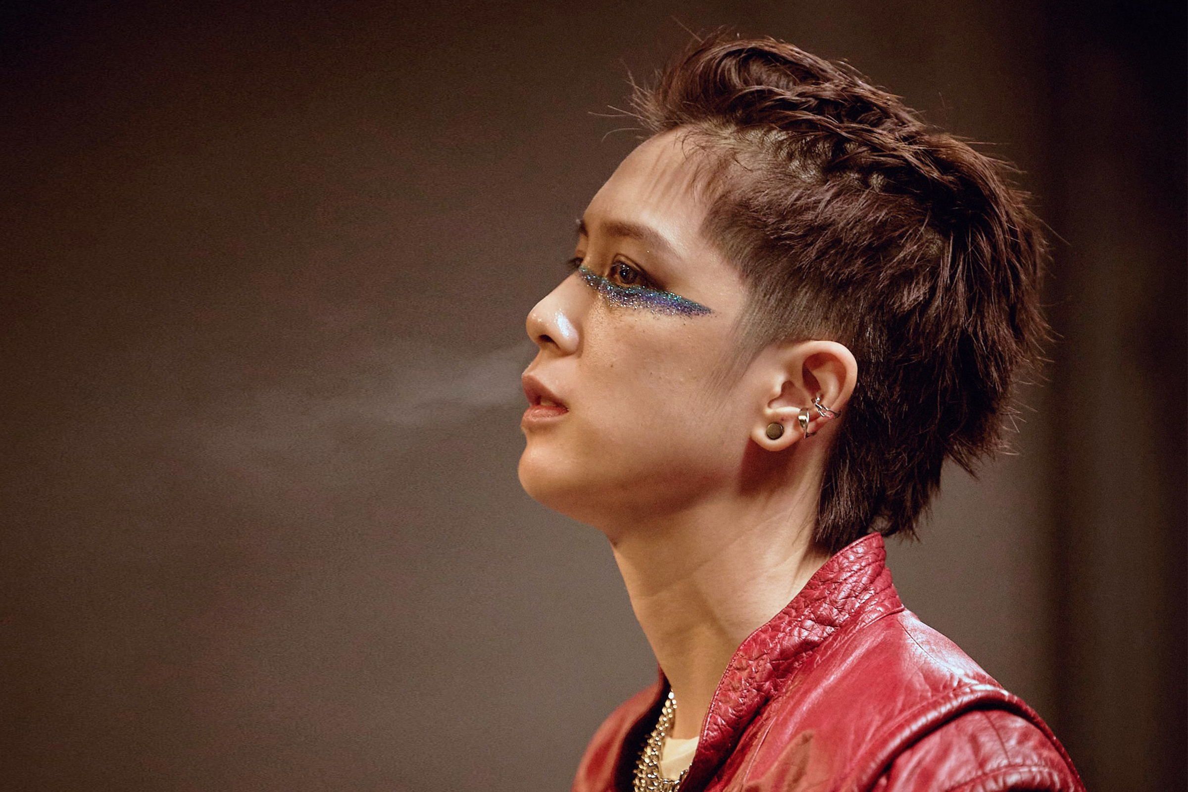 在《女兒的女兒》剃短頭髮飾演張艾嘉女兒的劉奕兒，得知入圍東京影展主競賽後相當興奮，期待國際影展看到自己的突破。（東昊提供）