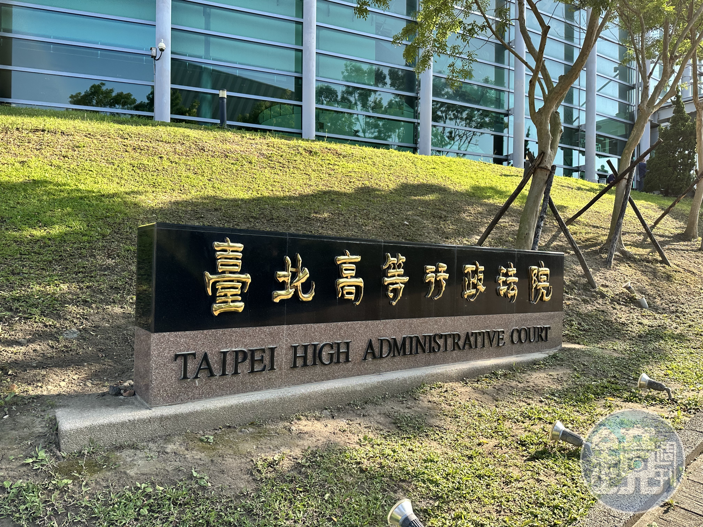 台北高等行政法院裁定台北監獄明年大選應設投票所。