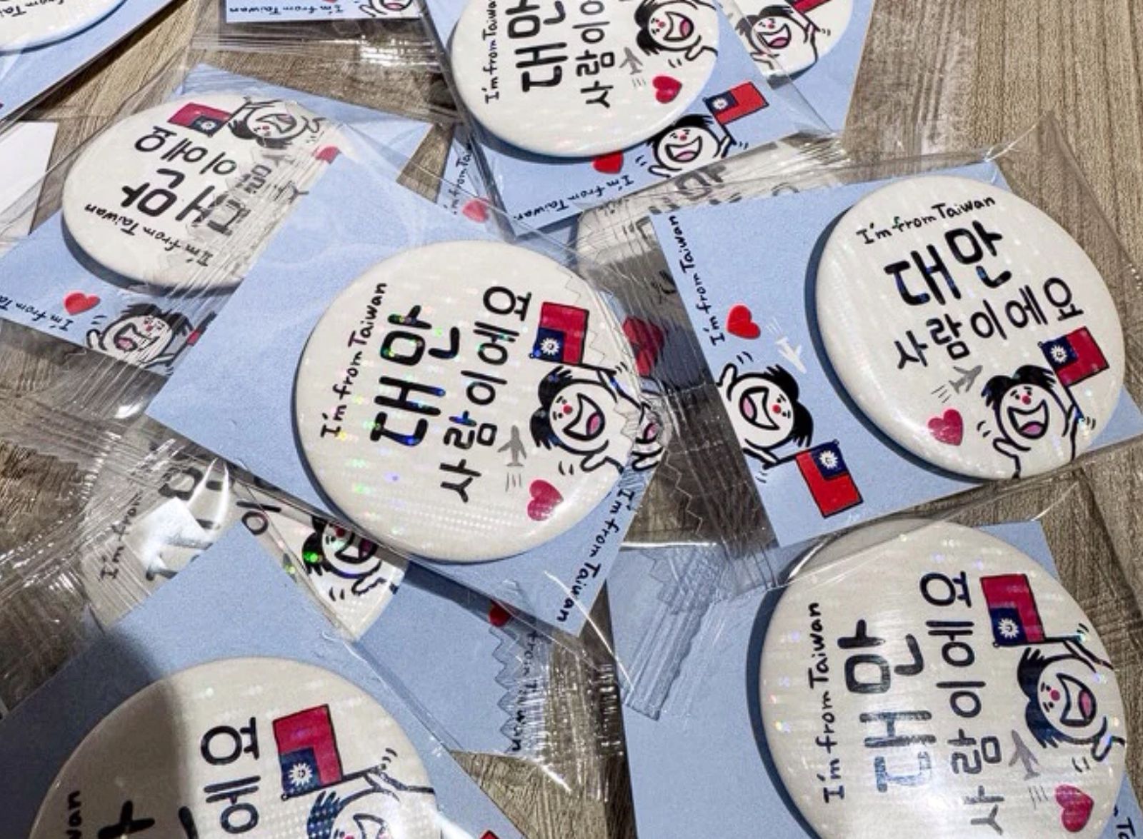 韓國首爾近日也頻繁出現反中示威抗議行動，還有人直呼很羨慕日本。（翻攝自X）