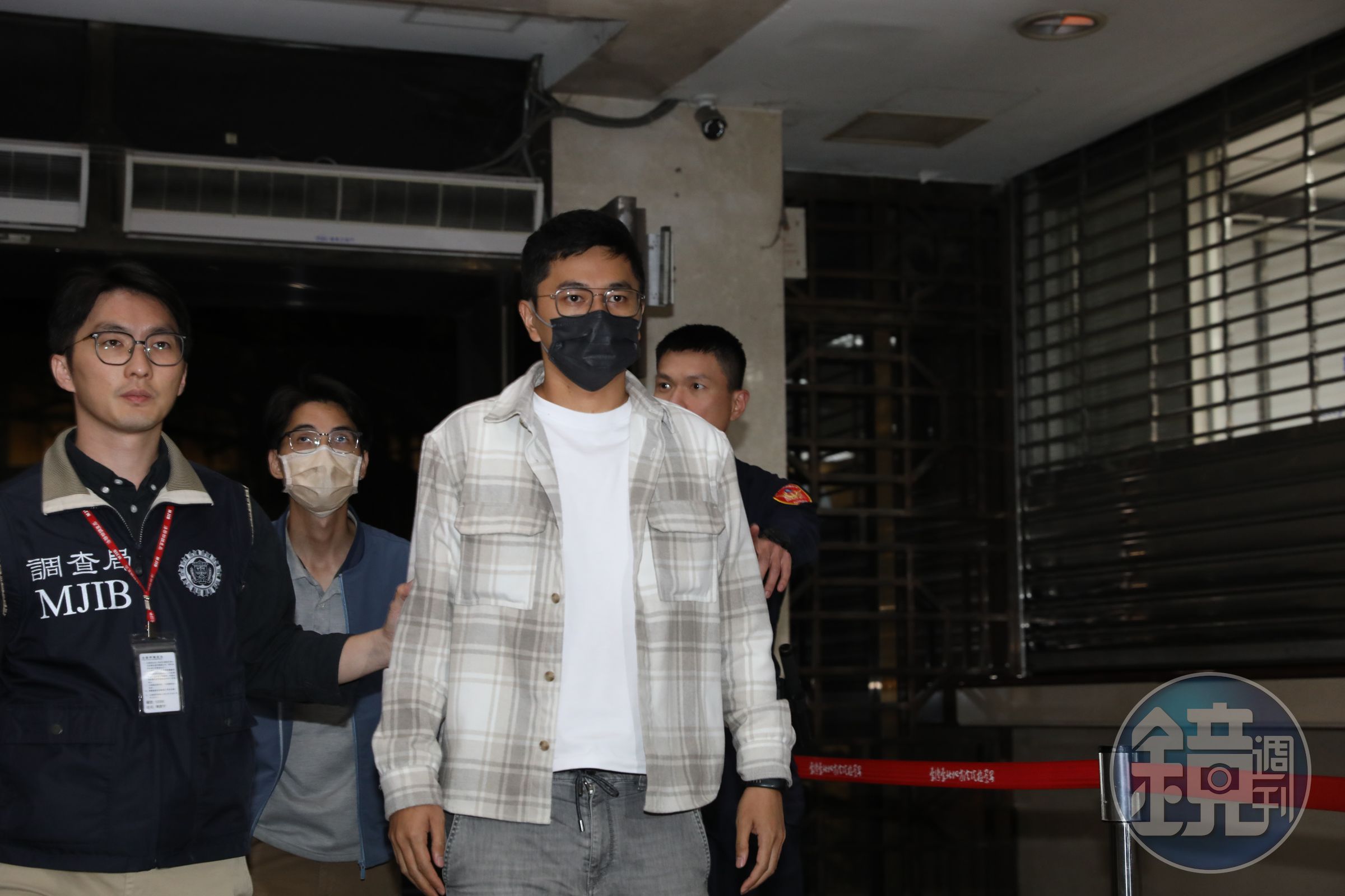 北檢諭令劉思吟、賴苡任、滿志剛50萬元交保,李孝亮、劉思吟丈夫林叡30萬元交保,陳冠安20萬元交保。